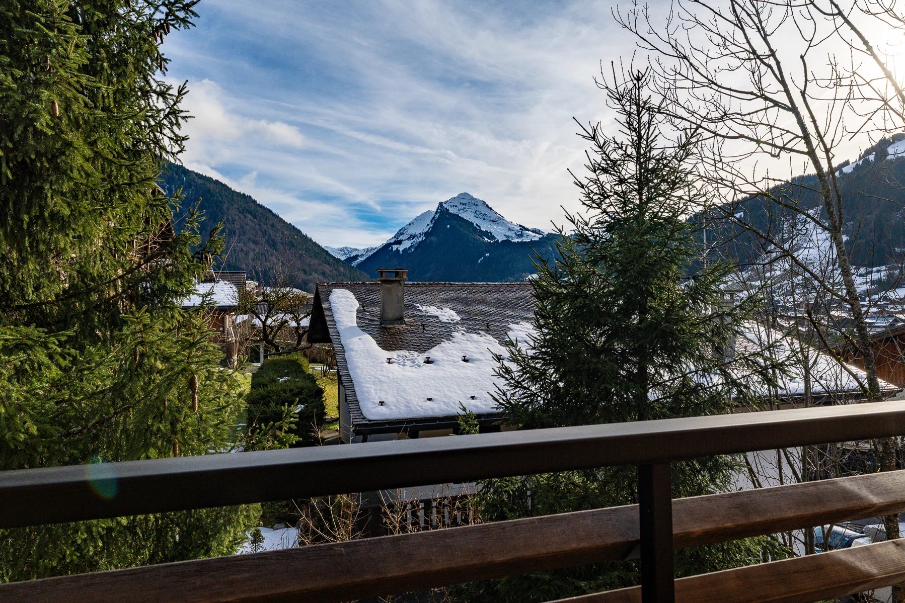 Photo of MONTRIOND - Superb 6-bedroom chalet Montriond