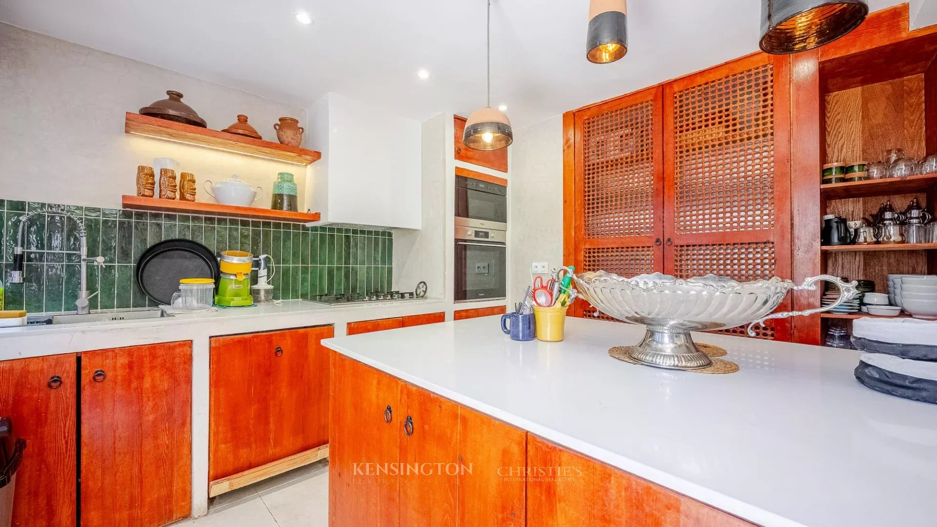 6 Bedroom Villa/Townhouse's Image 26