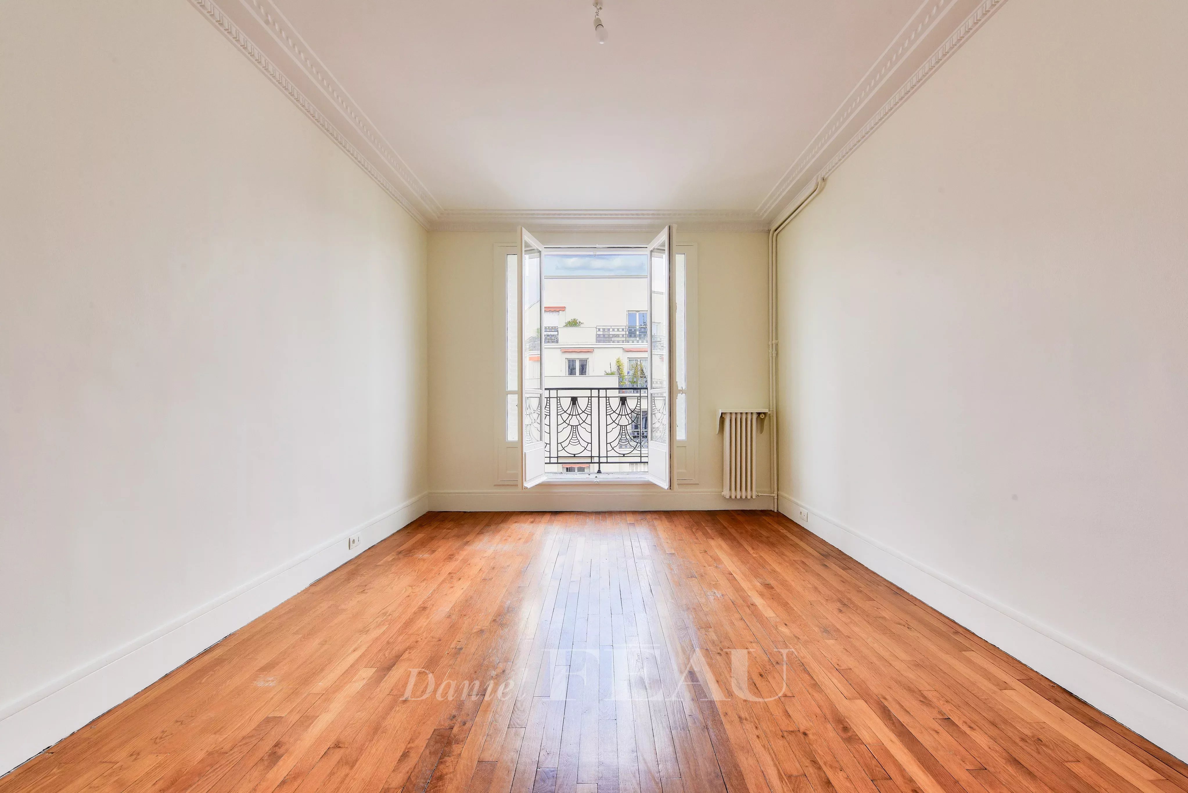 Rental Apartment Paris 17th