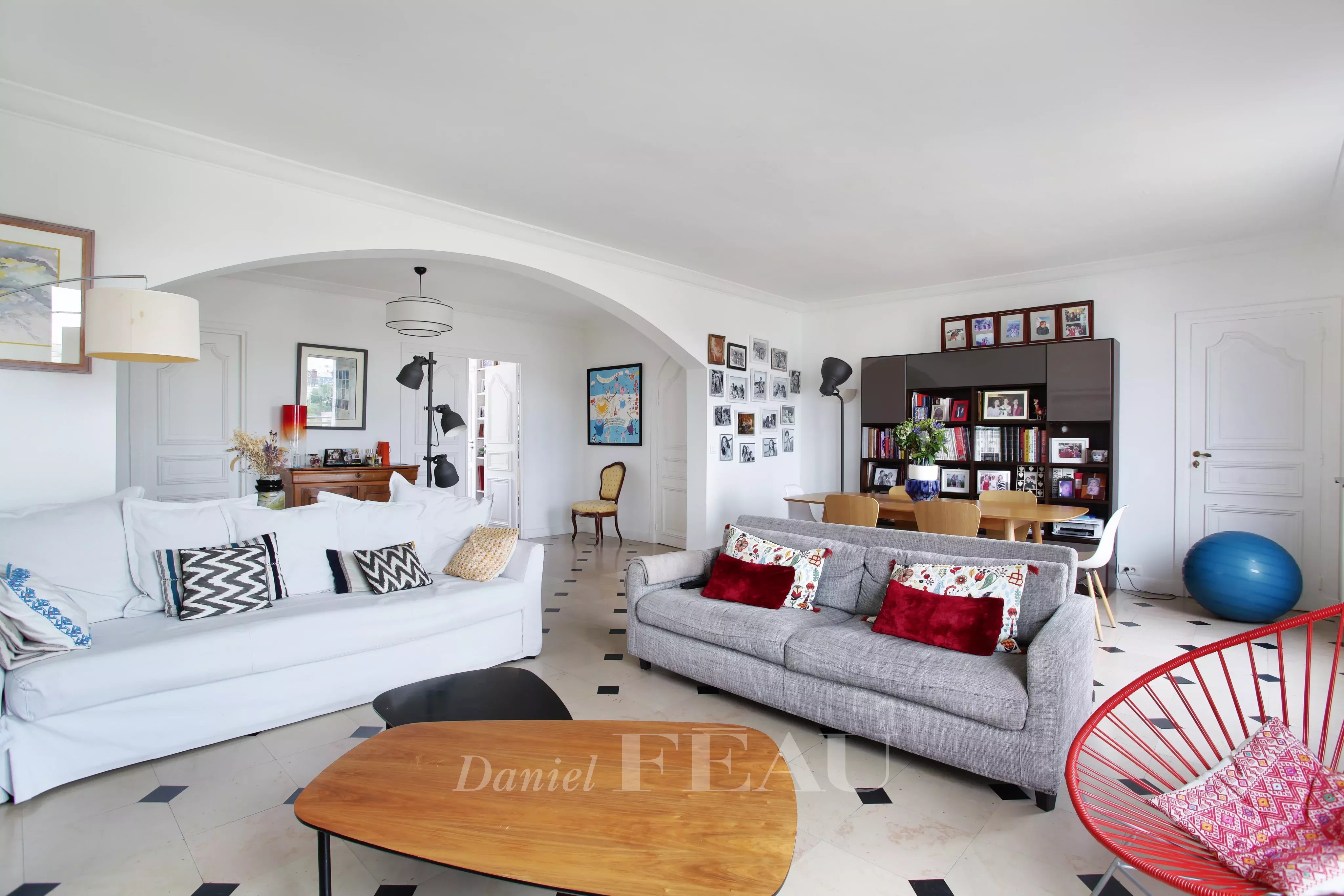 Rental Apartment Neuilly-sur-Seine