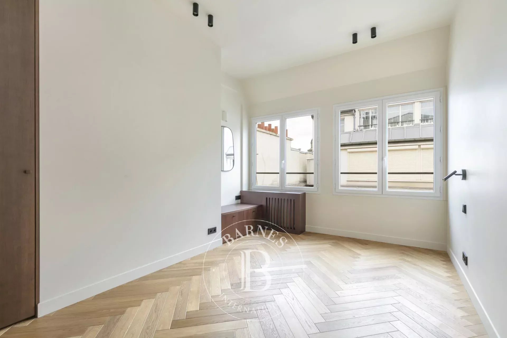 Paris  - Apartment 4 Bedrooms - picture 17
