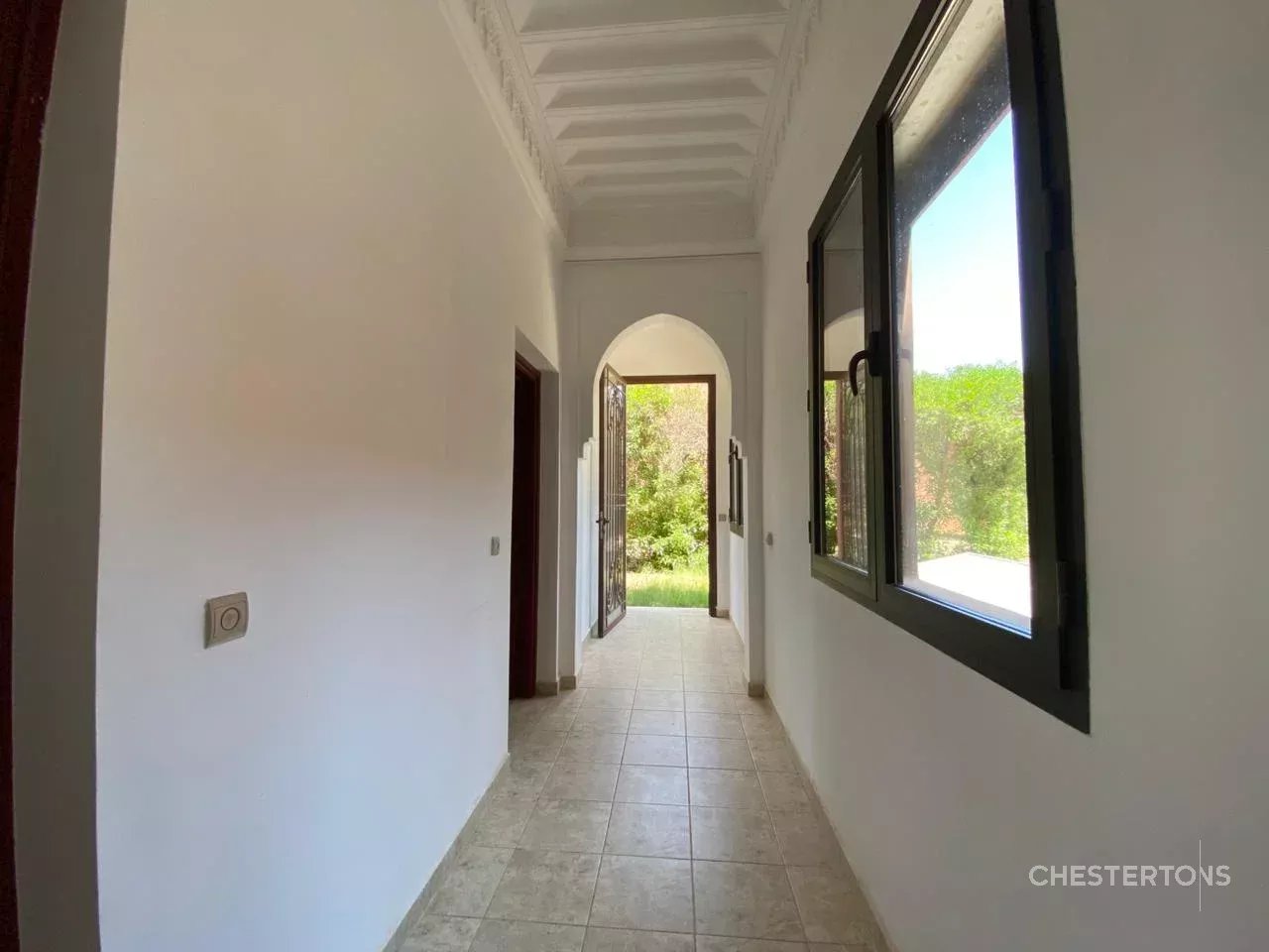 Image of Villa - 6 Bedrooms for Sale in Marrakech-Ménara-Marrakech-Morocco, Image 7