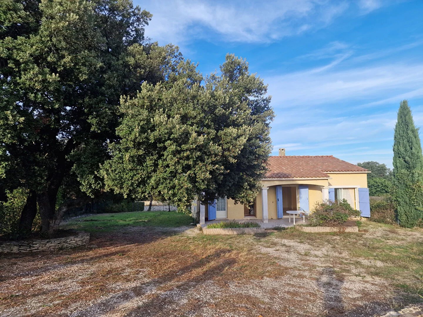 Maison de plain pied situé dans un environnement calme