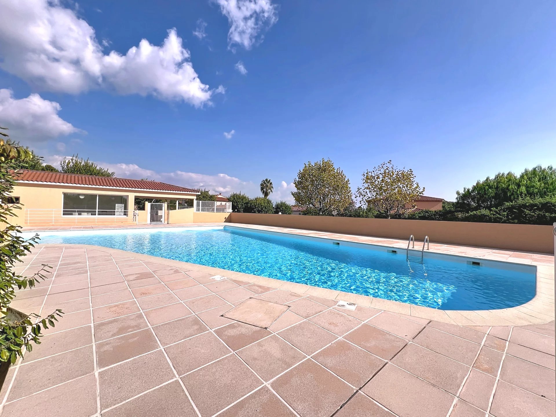 Agence immobilière de Infinity Group Immobilier