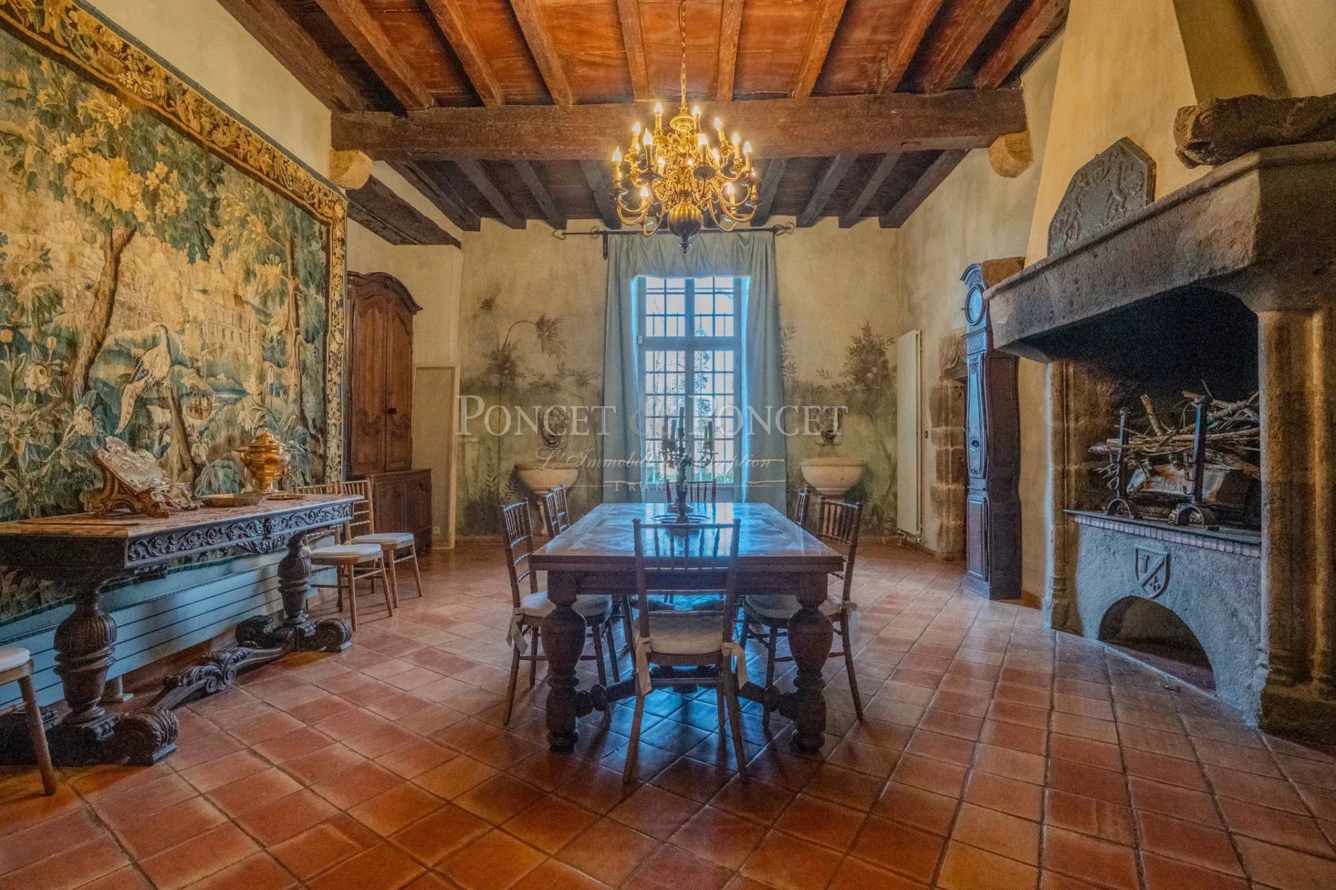 16 Bedroom Chateau's Image 14