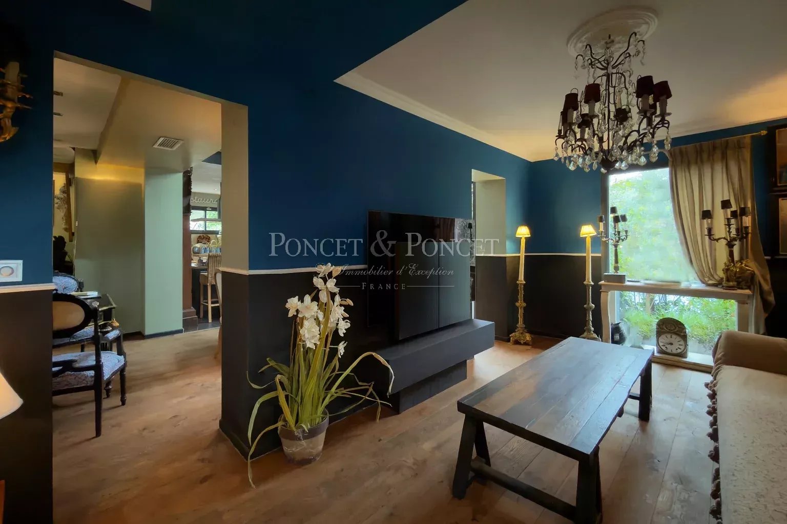 5 Bedroom Villa/Townhouse's Image 3