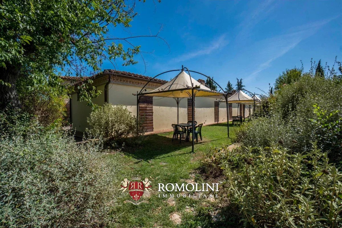 12 Bedroom Villa/Townhouse's Image 29