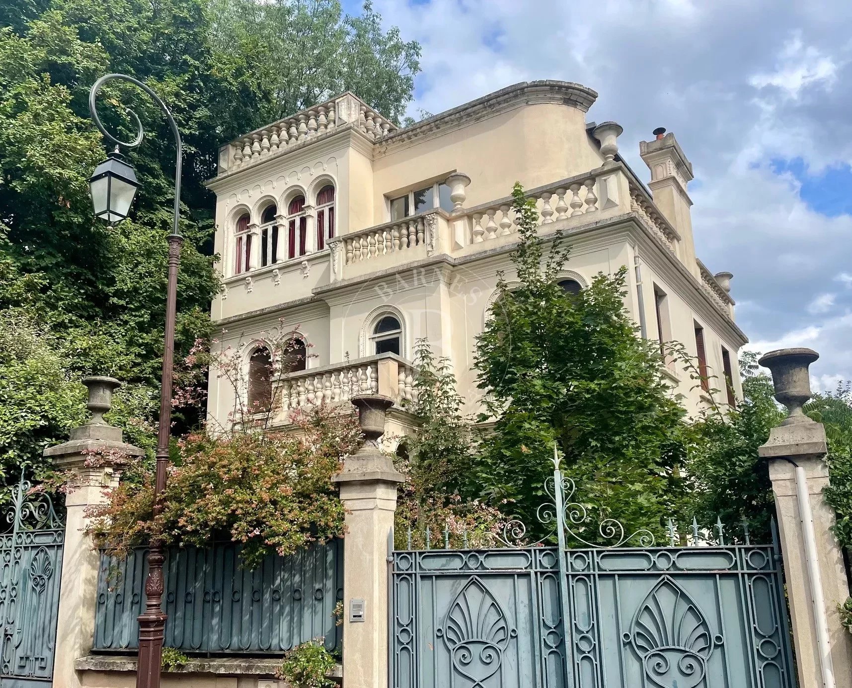 Hôtel particulier Saint-Cloud  -  ref 85307077 (picture 1)