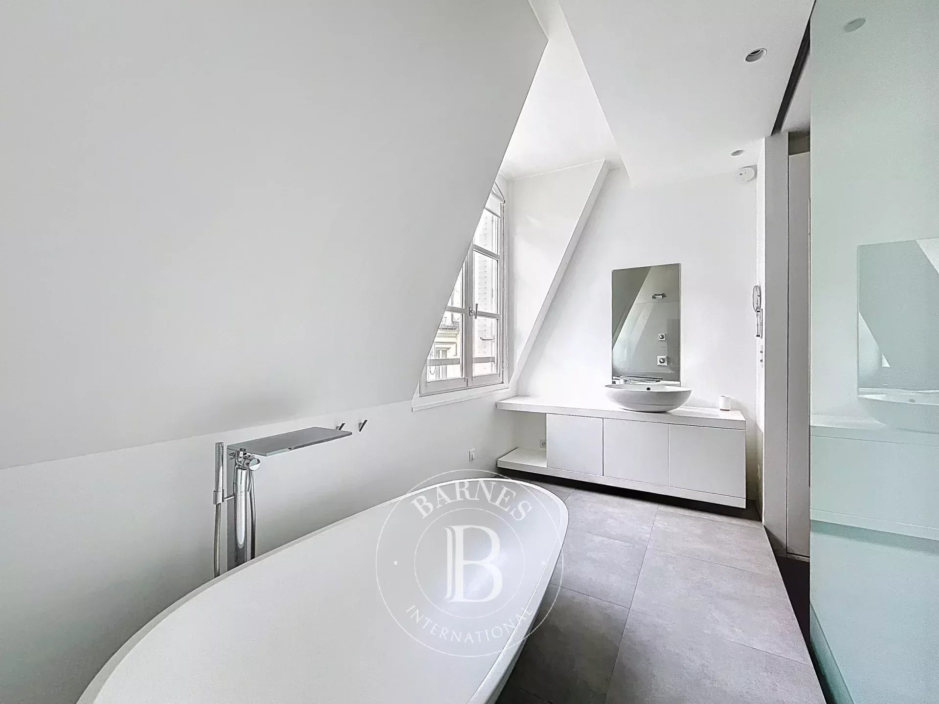 Paris  - Appartement 7 Pi&egrave;ces 3 Chambres - picture 15