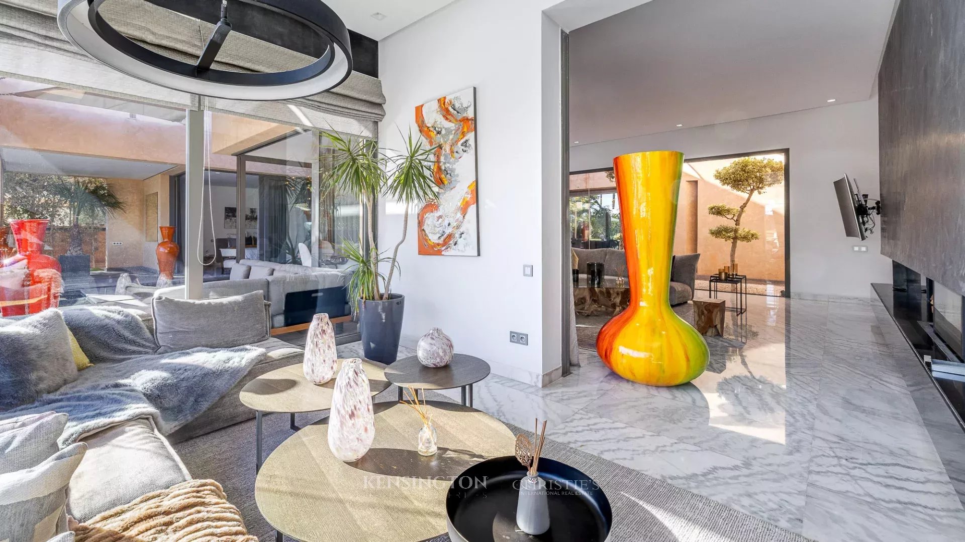 6 Bedroom Villa/Townhouse's Image 21
