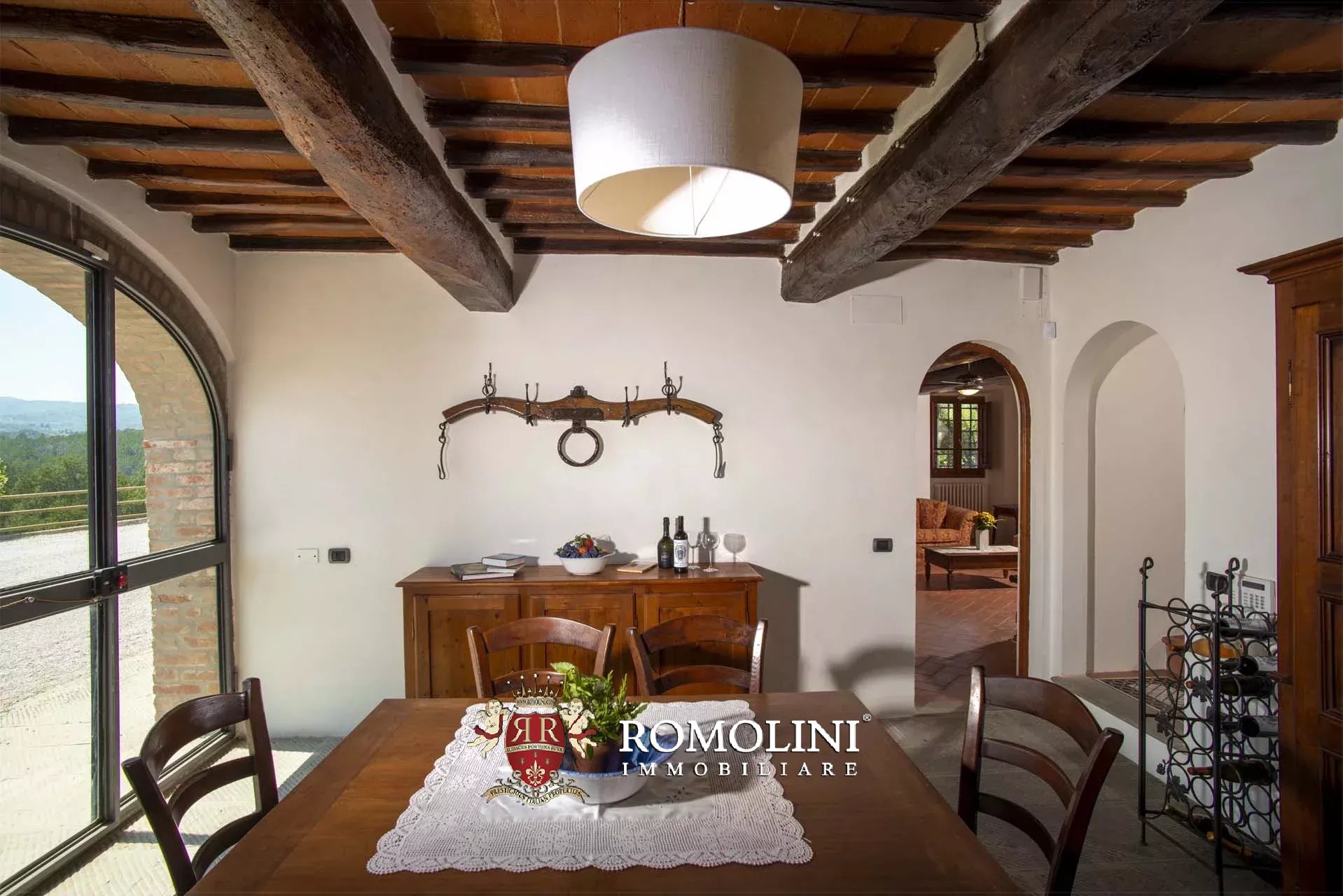 4 Bedroom Vineyard's Image 26