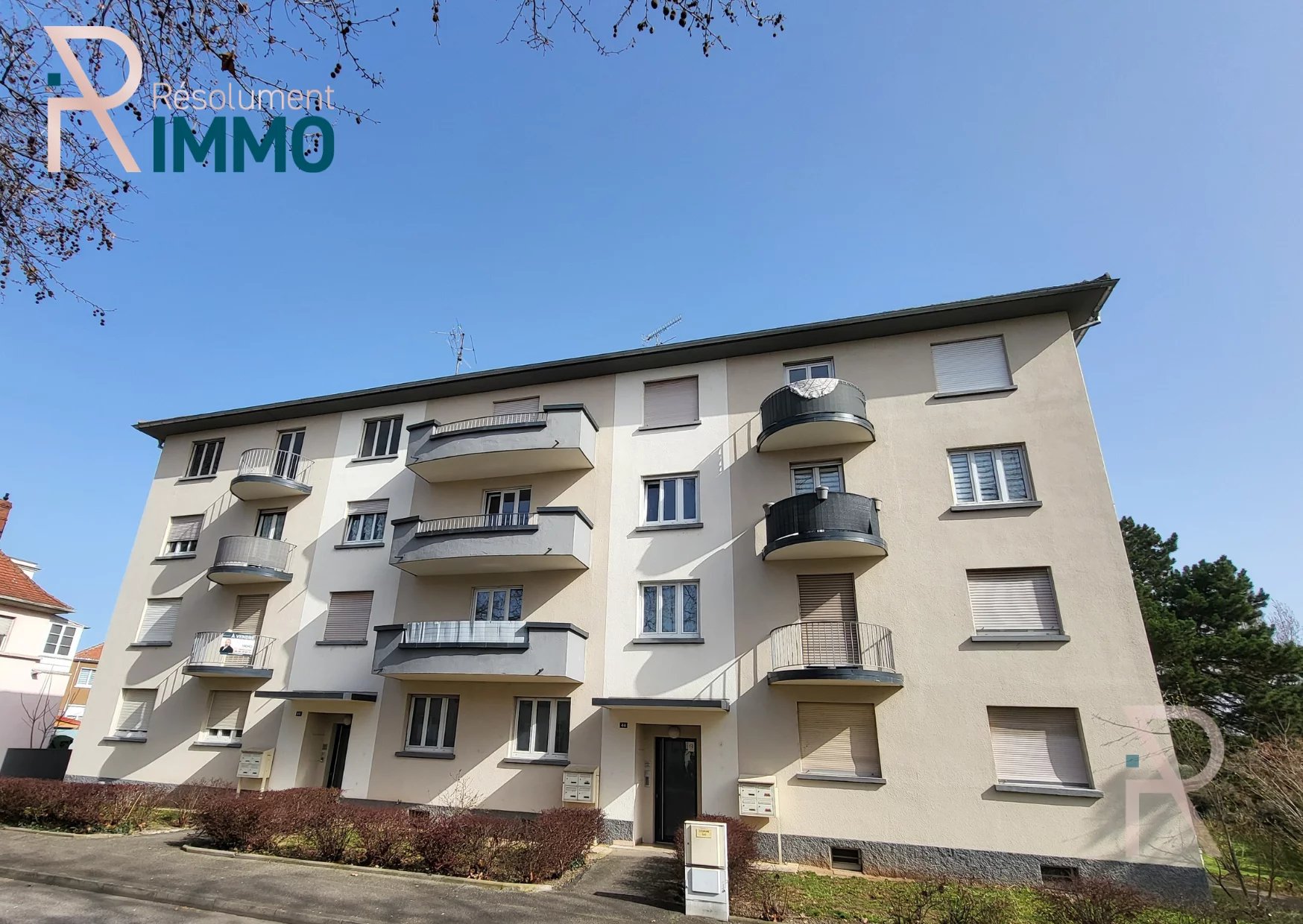 Agence immobilière de 