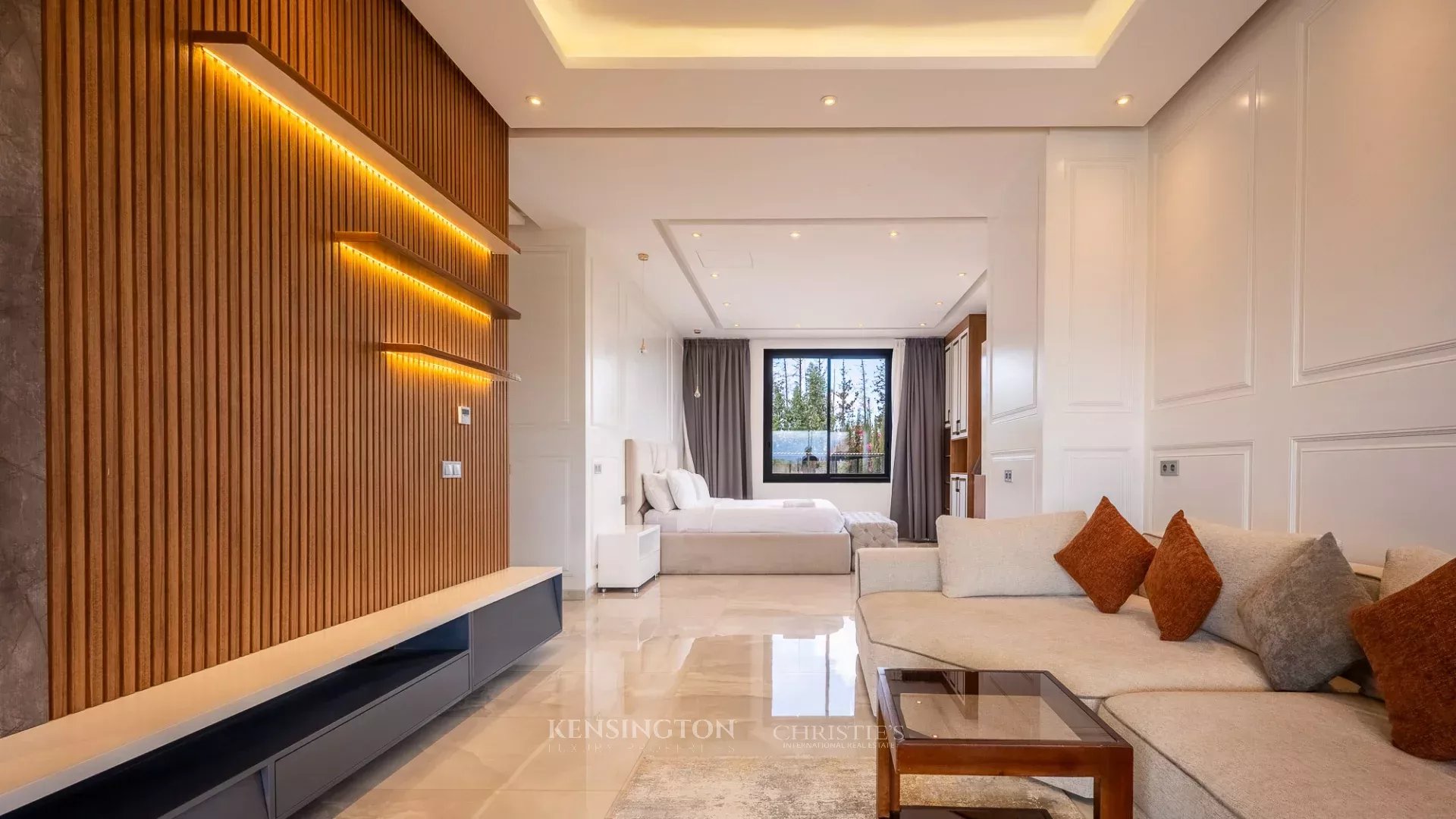 4 Bedroom Villa/Townhouse's Image 25