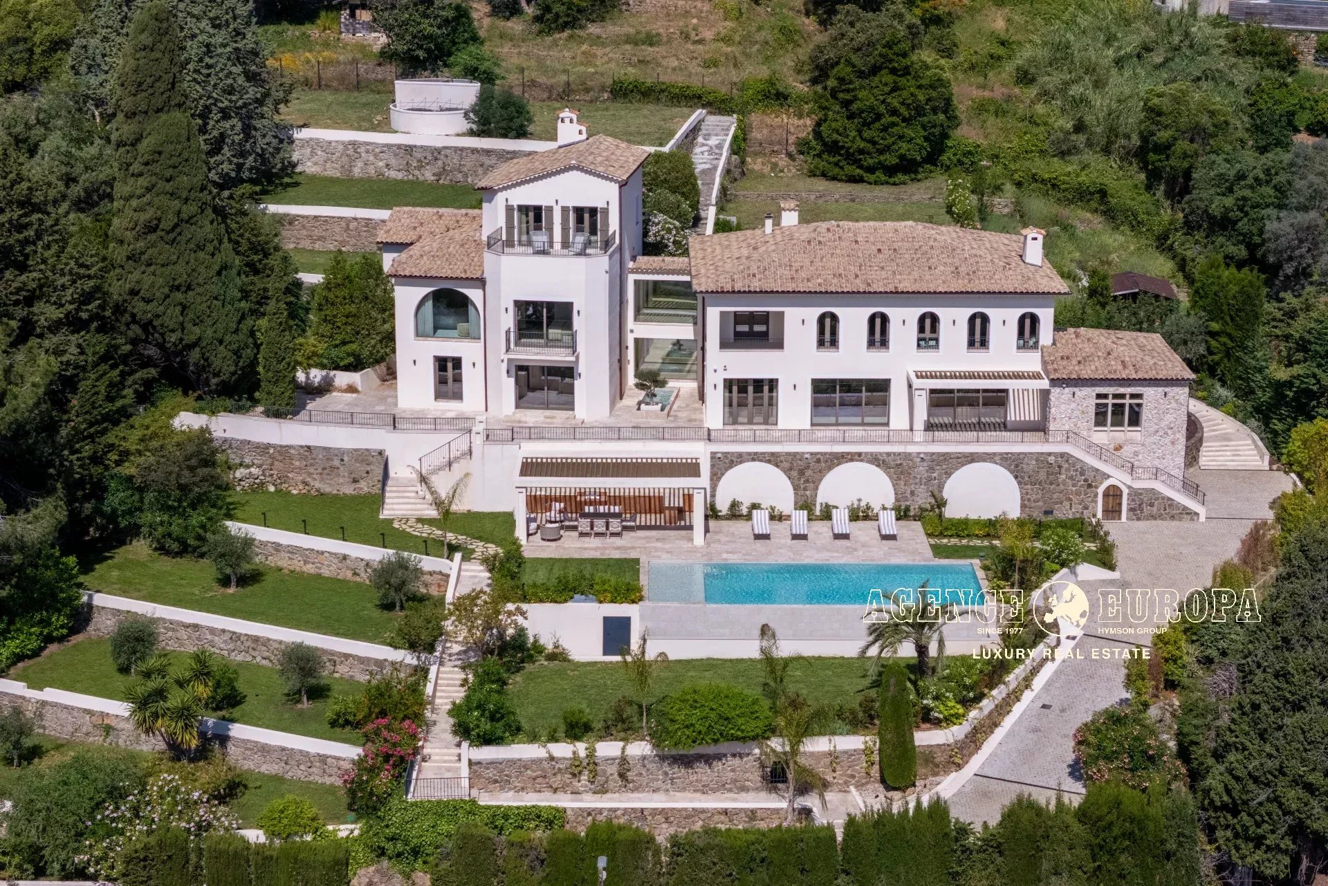 GOLFE-JUAN - SPACIOUS RENOVATED VILLA - PANORAMIC SEA VIEW
