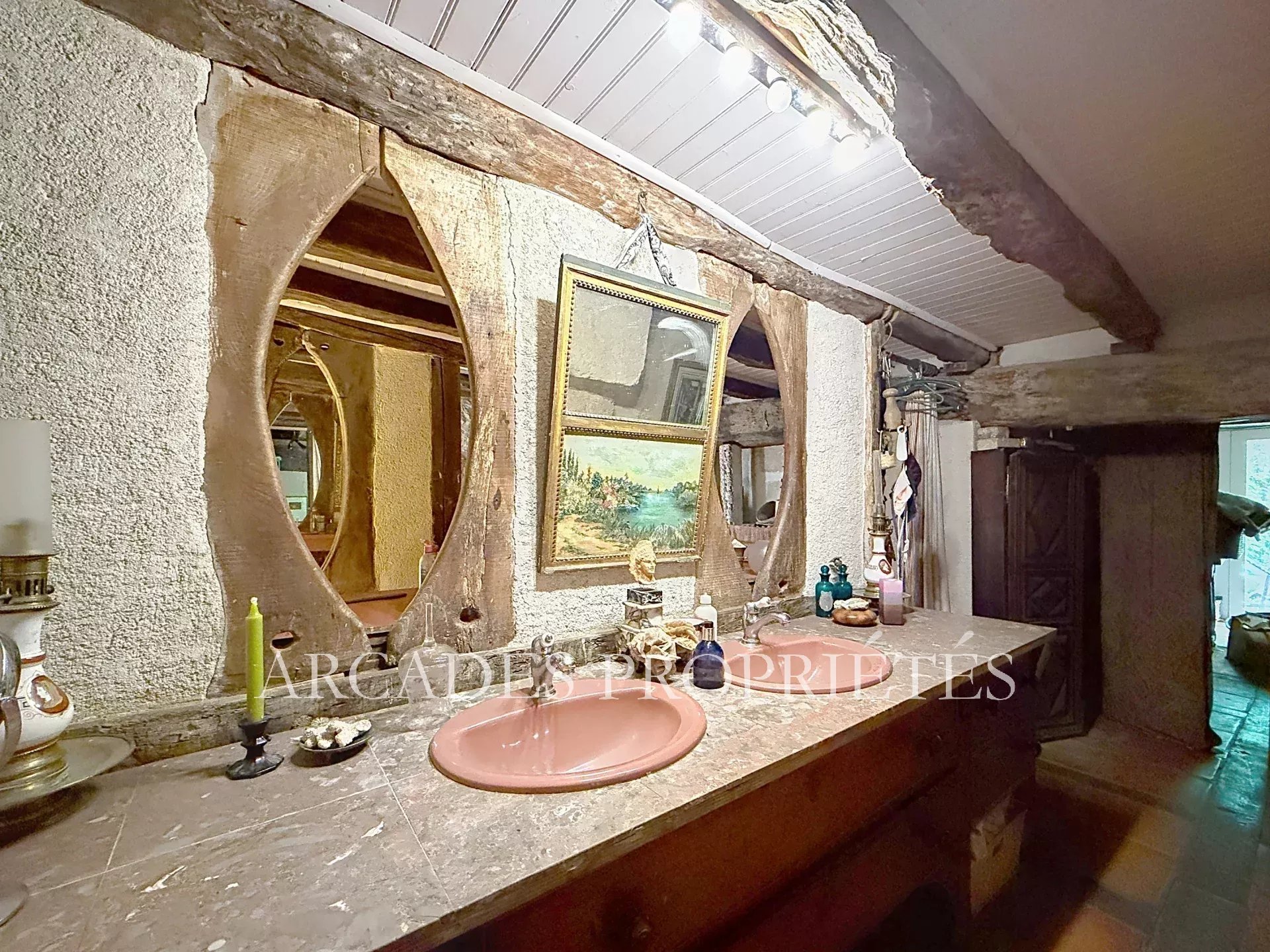 Sale Property Frontenac