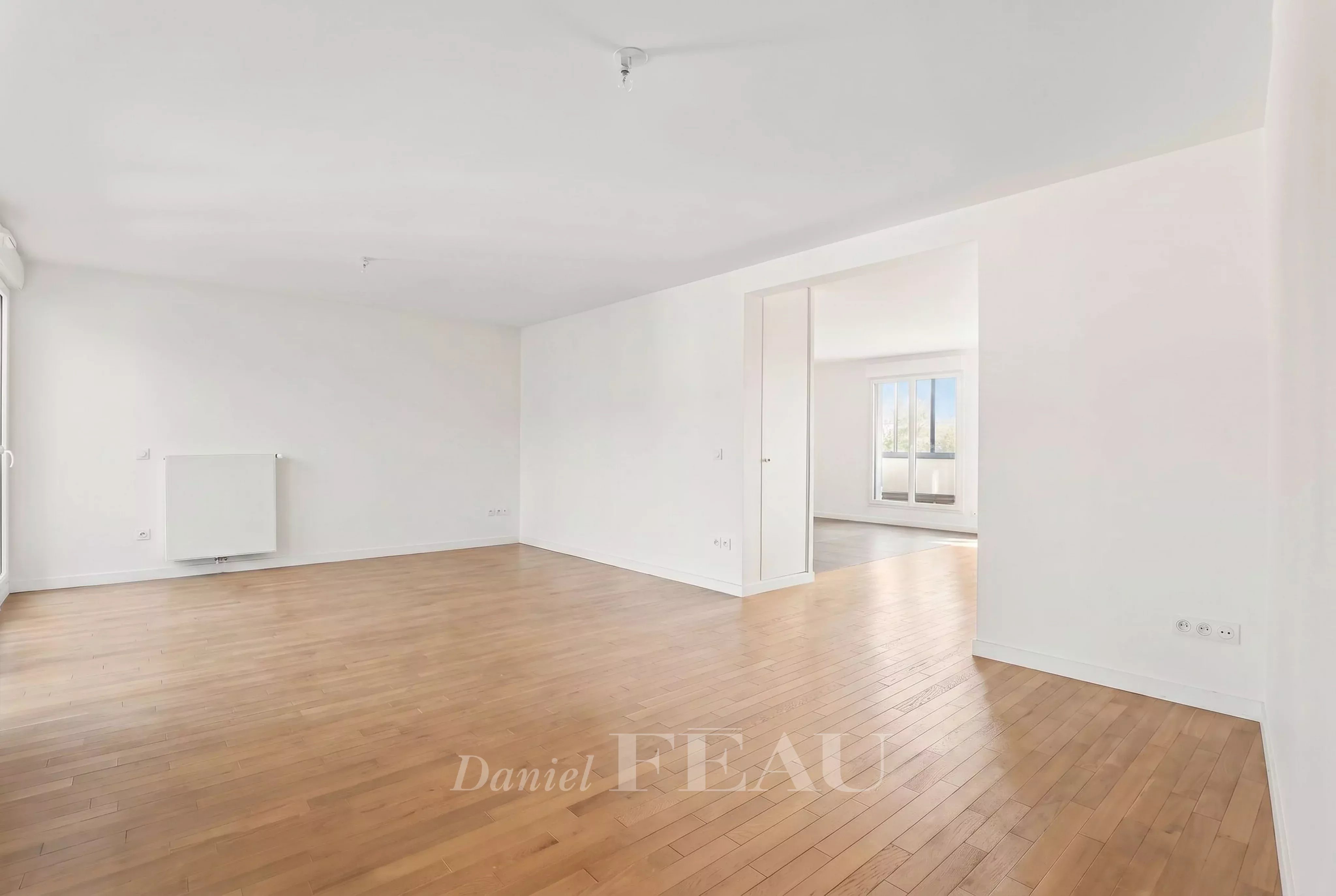 Sale Apartment Garches