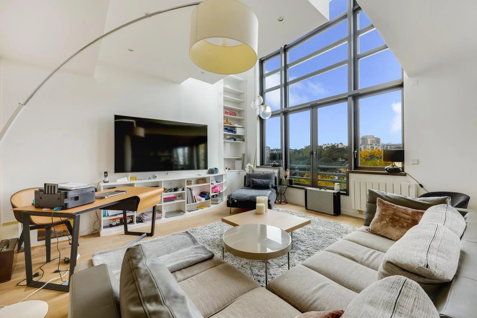 Agence immobilière de Paris Stone Real Estate