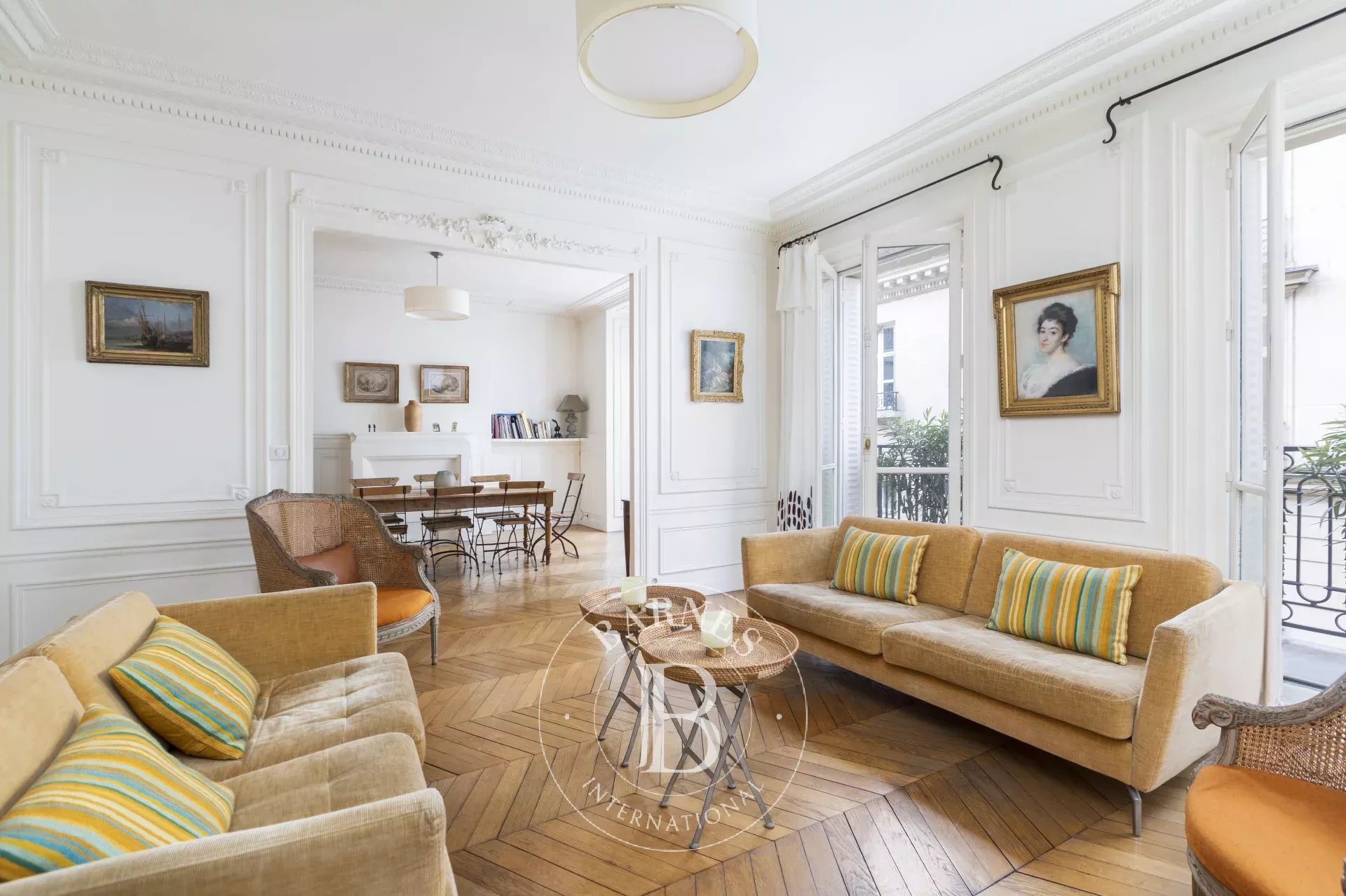 Paris 16 - Victor Hugo - 3-bedroom family apartment