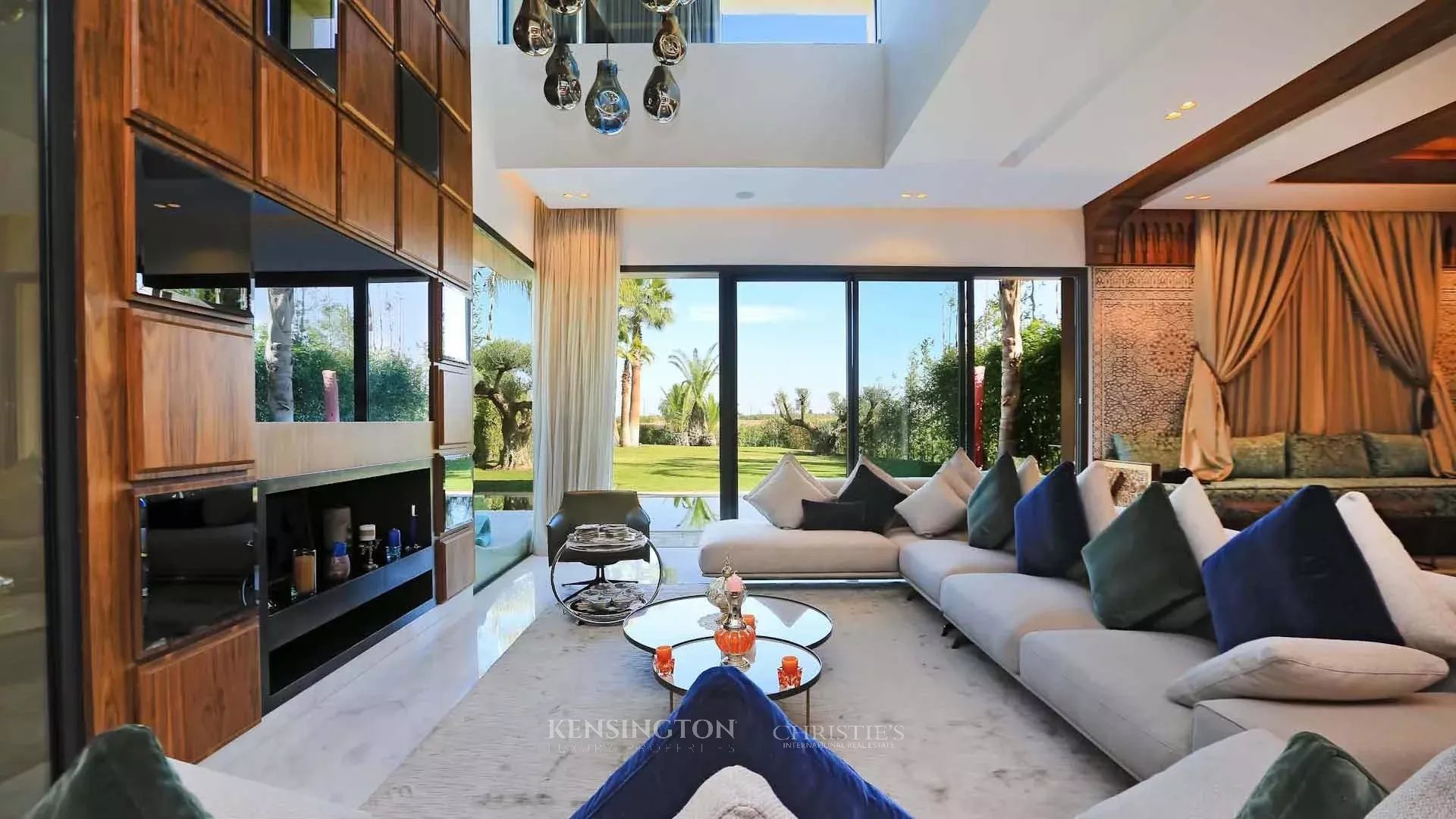 5 Bedroom Villa/Townhouse's Image 5