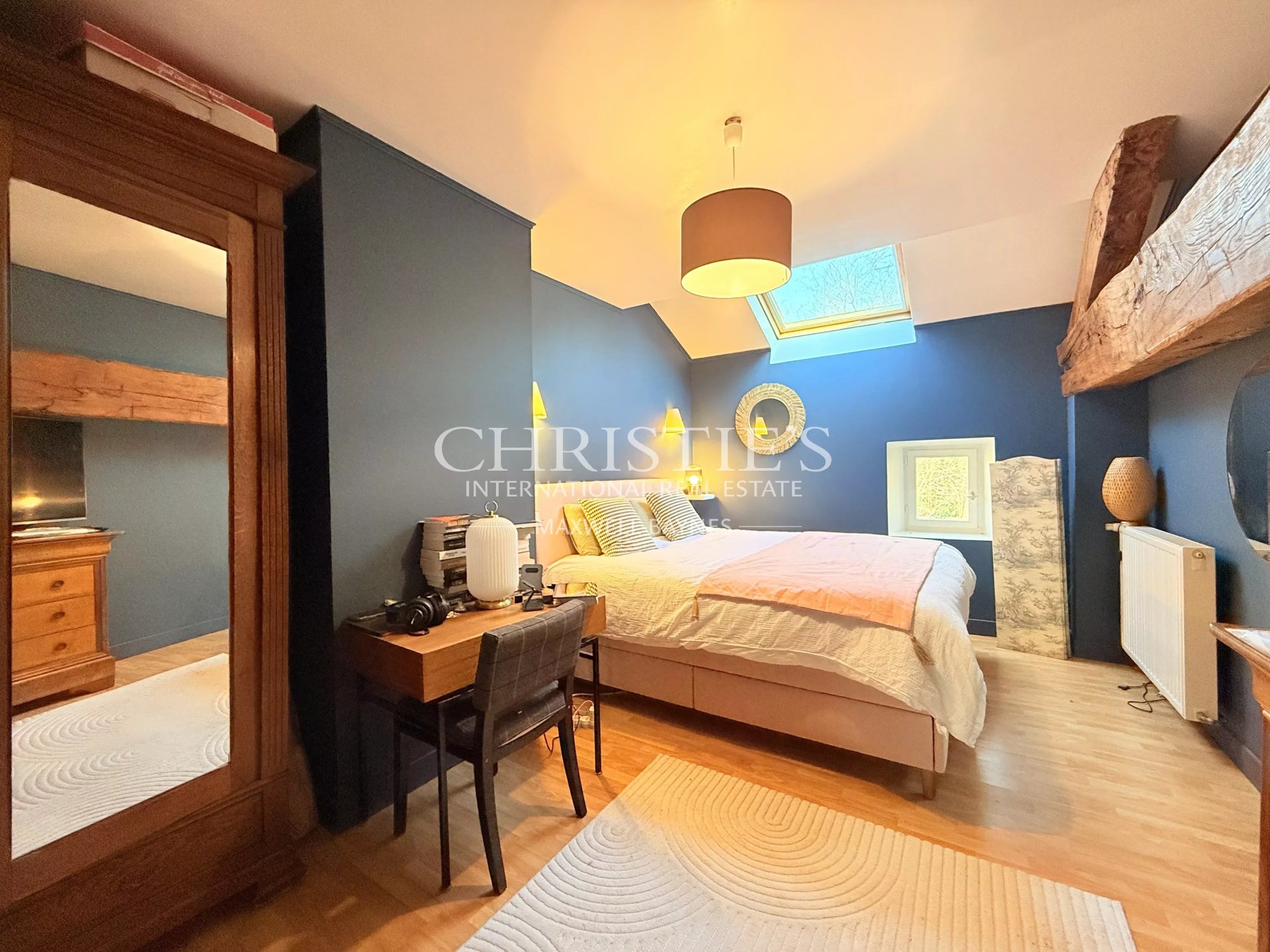 9 Bedroom Villa/Townhouse's Image 22