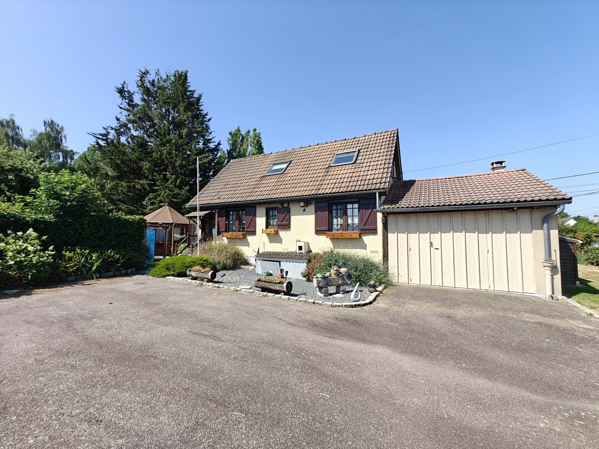 Agence immobilière de 