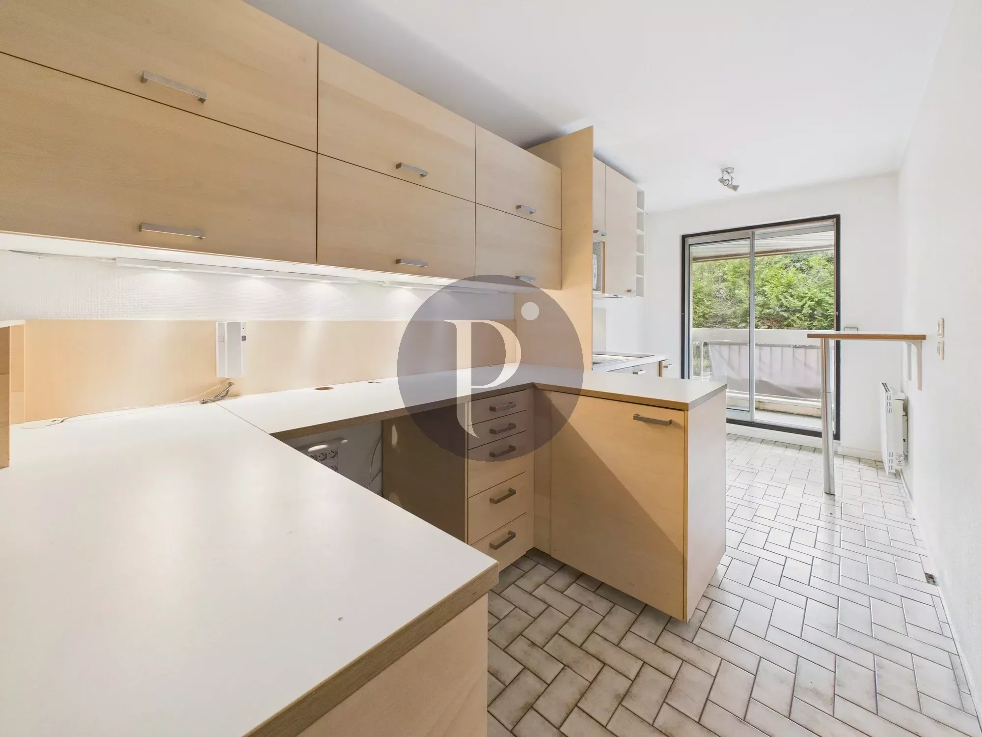 vente-appartement-4-pieces-verrieres-le-buisson-84814841