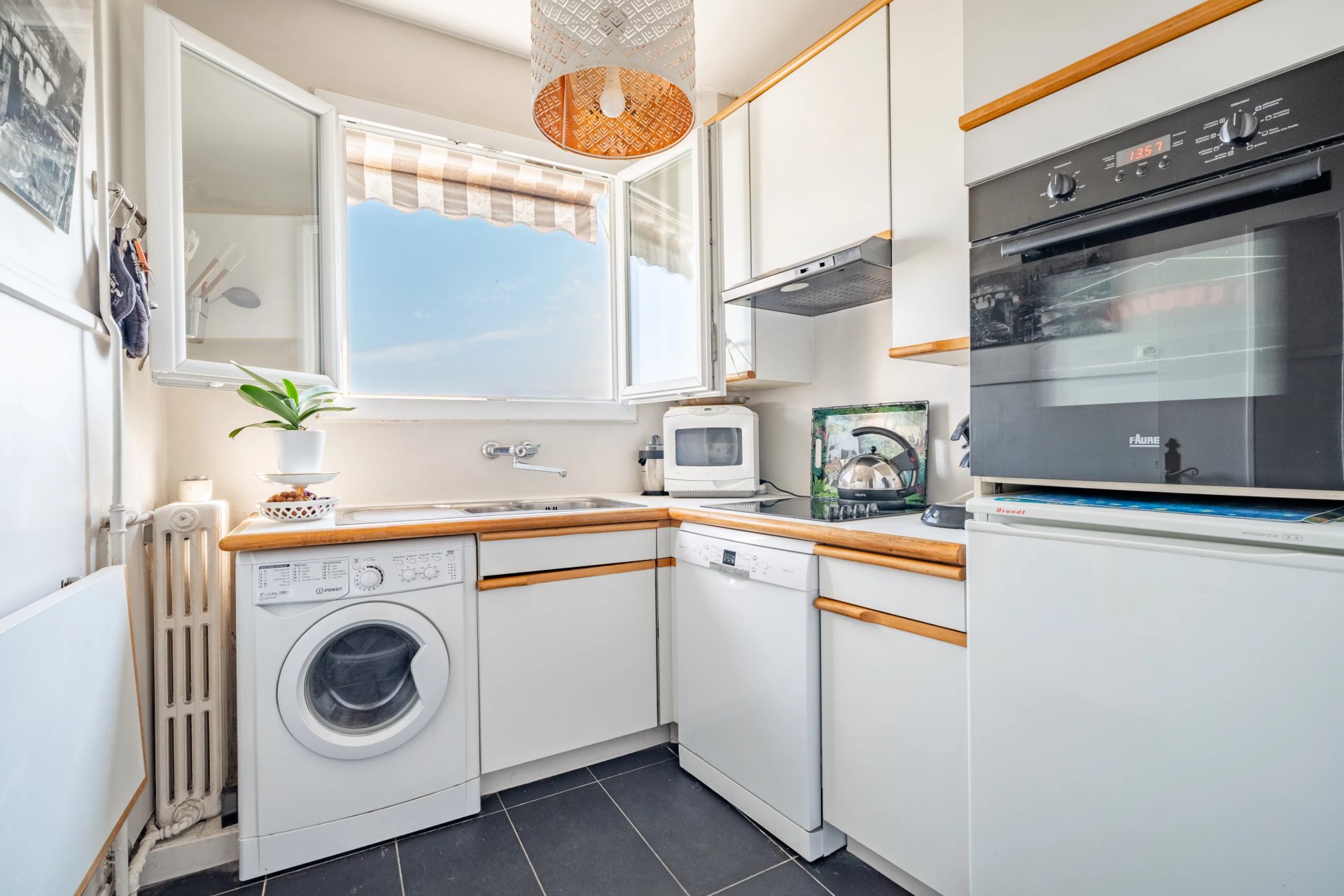 1 Bedroom Apartment/Flat's Image 3