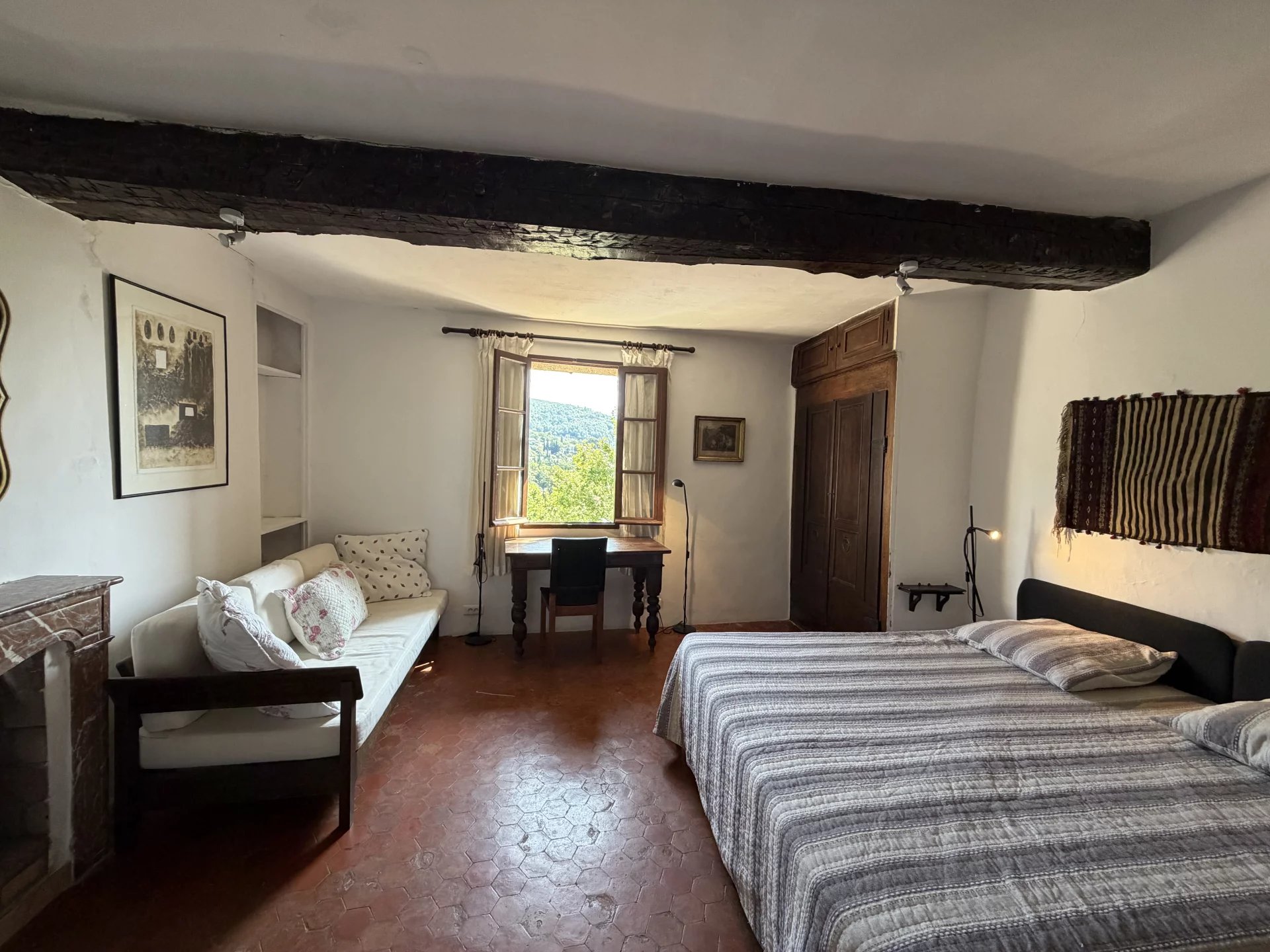 Charming village house with upper terrace with great views - SEILLANS
