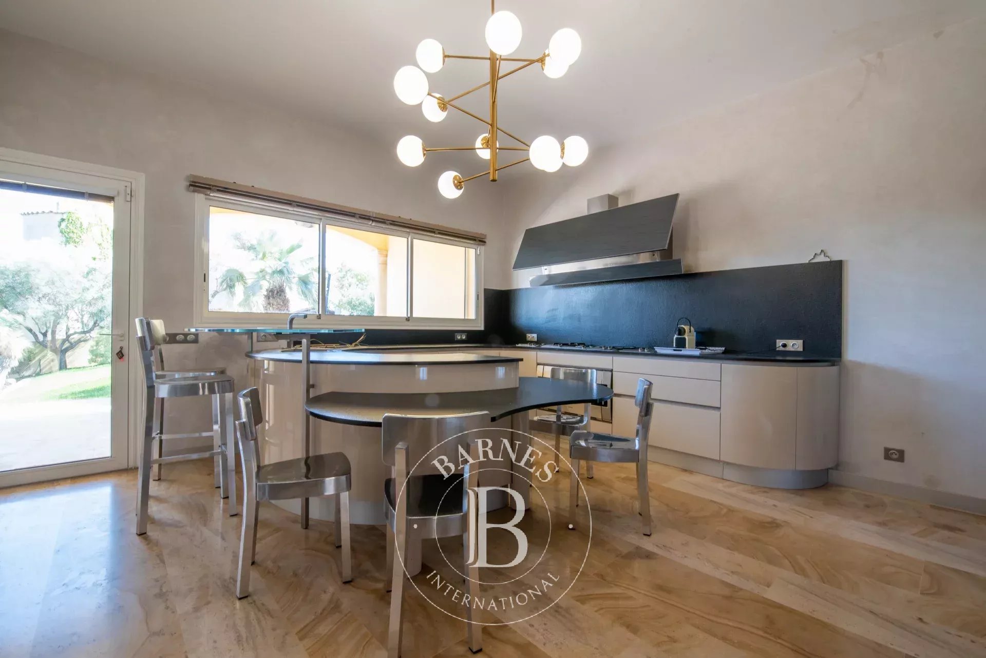 Exceptional Sea View Villa in Carry-le-Rouet, on the Blue Coast - picture 6