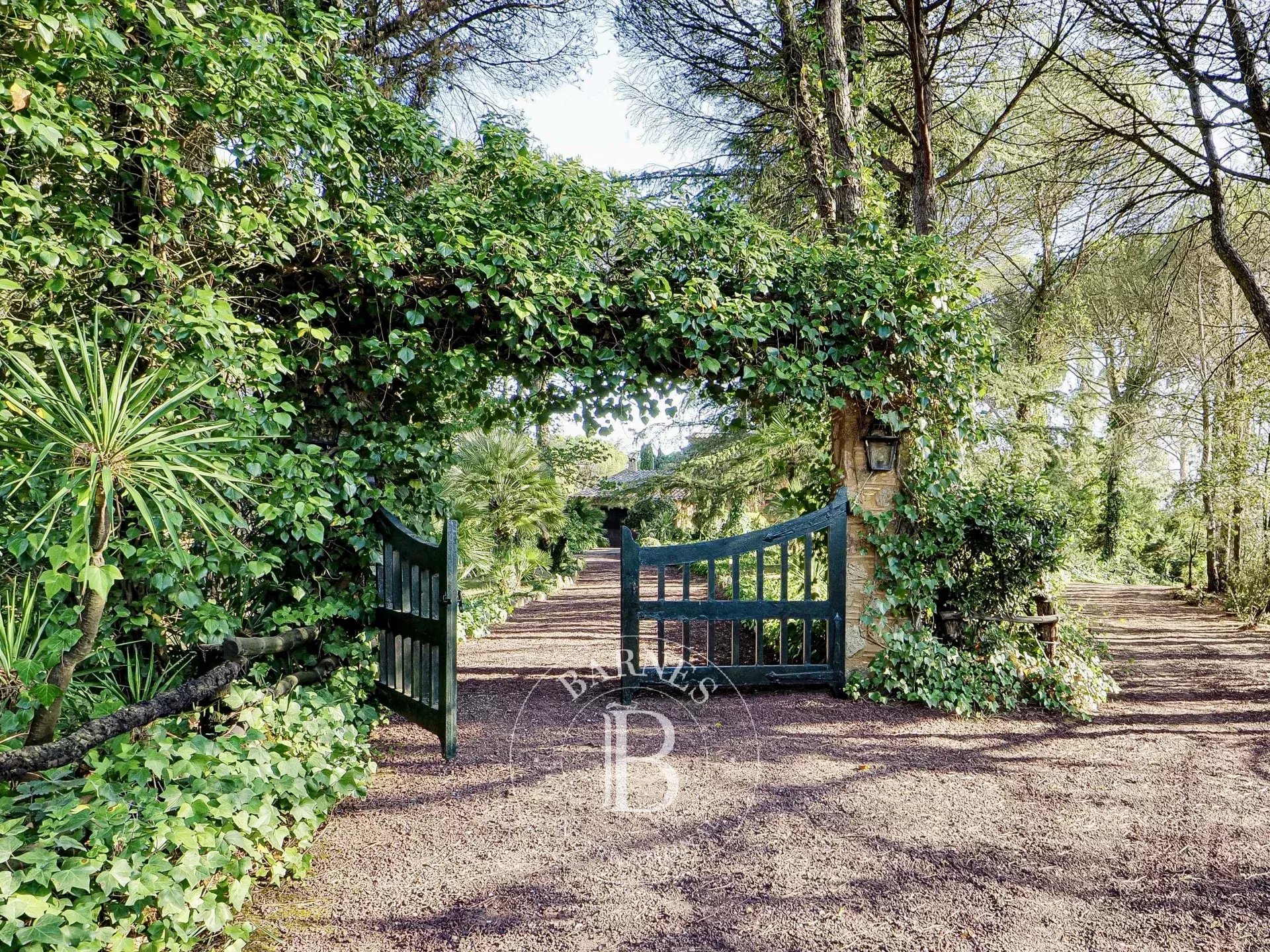40-Hectare Equestrian Paradise Estate in Girona, Costa Brava - picture 19