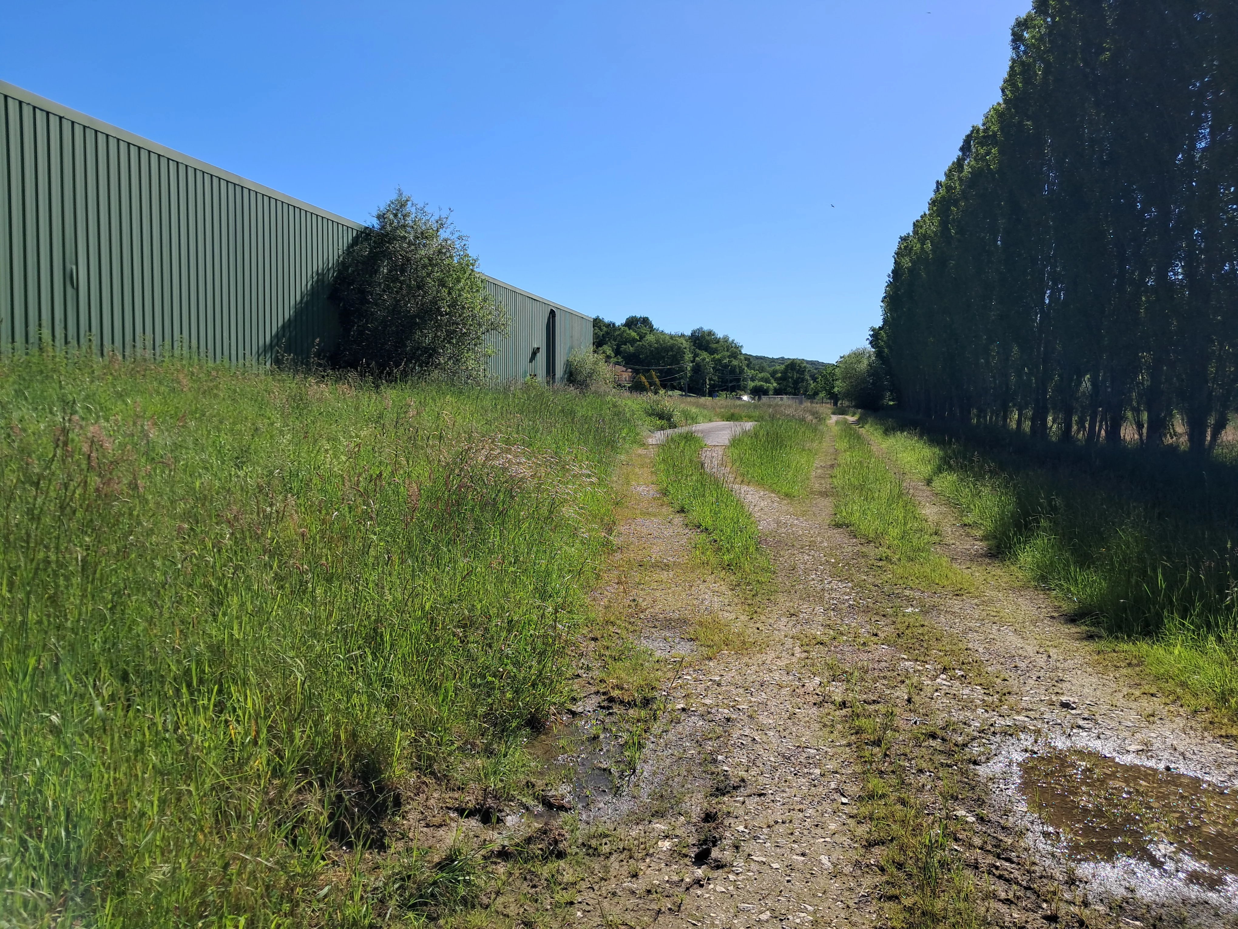 Location Hangar Aurignac