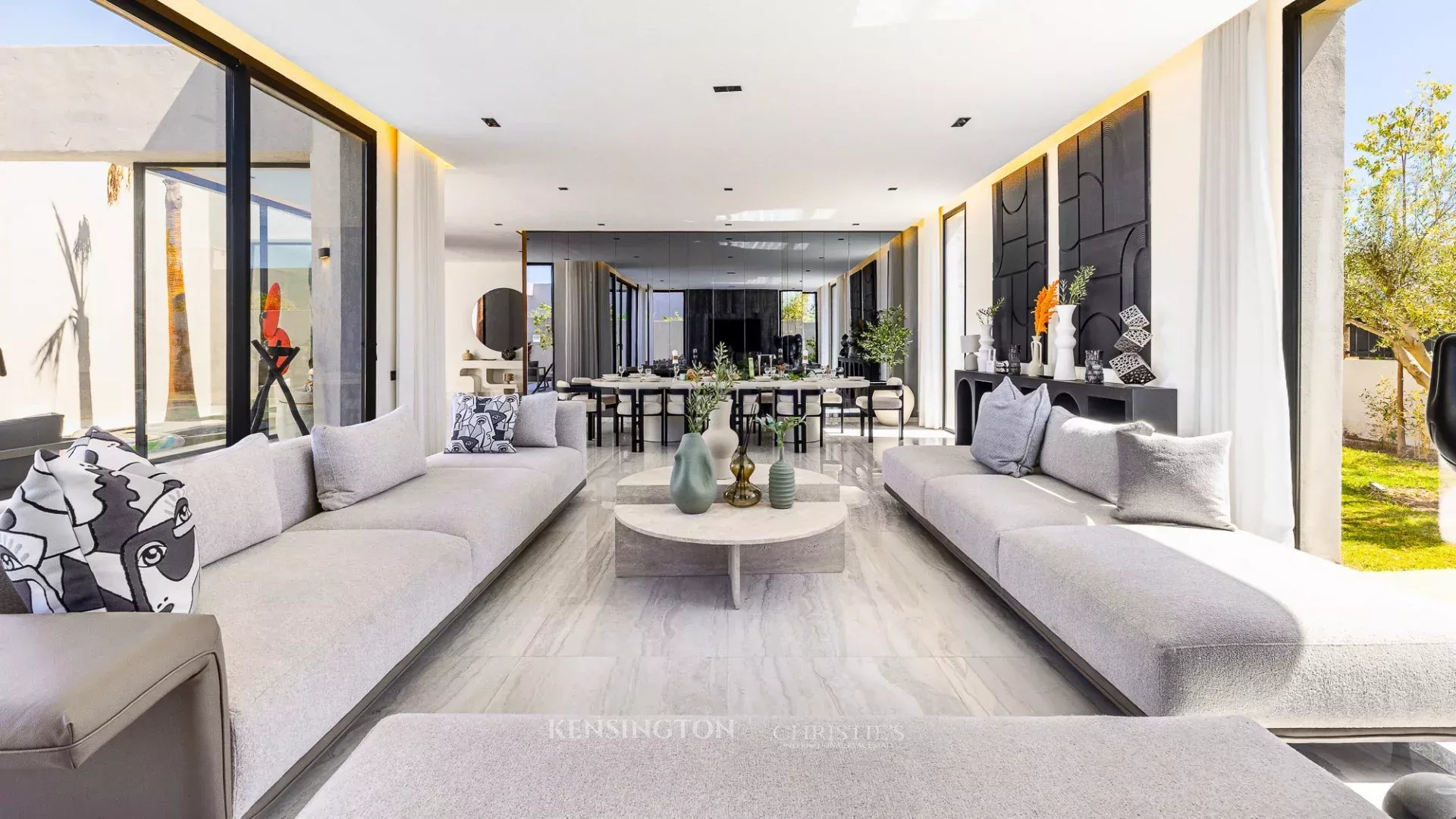 4 Bedroom Villa/Townhouse's Image 17