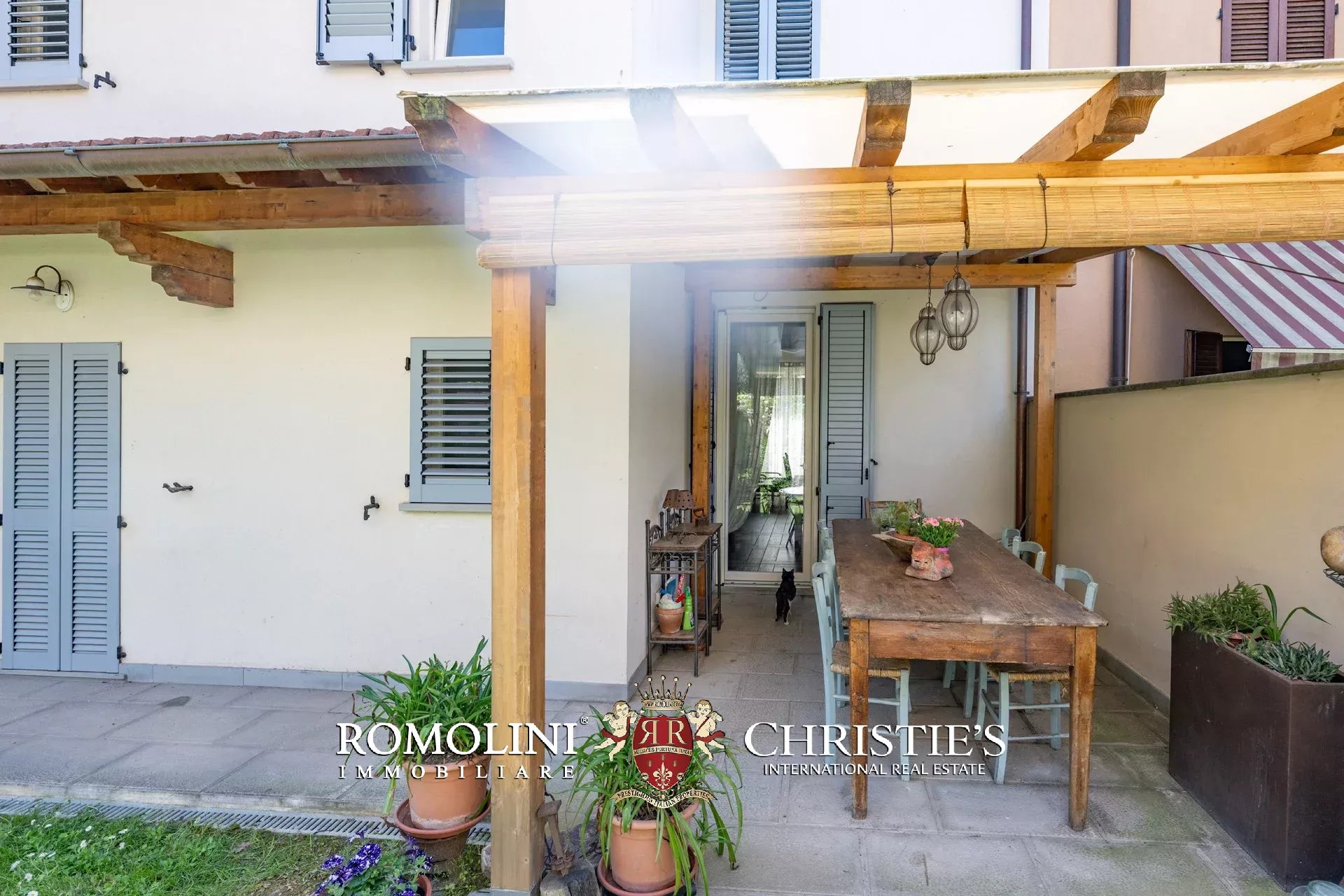 5 Bedroom Villa/Townhouse's Image 41