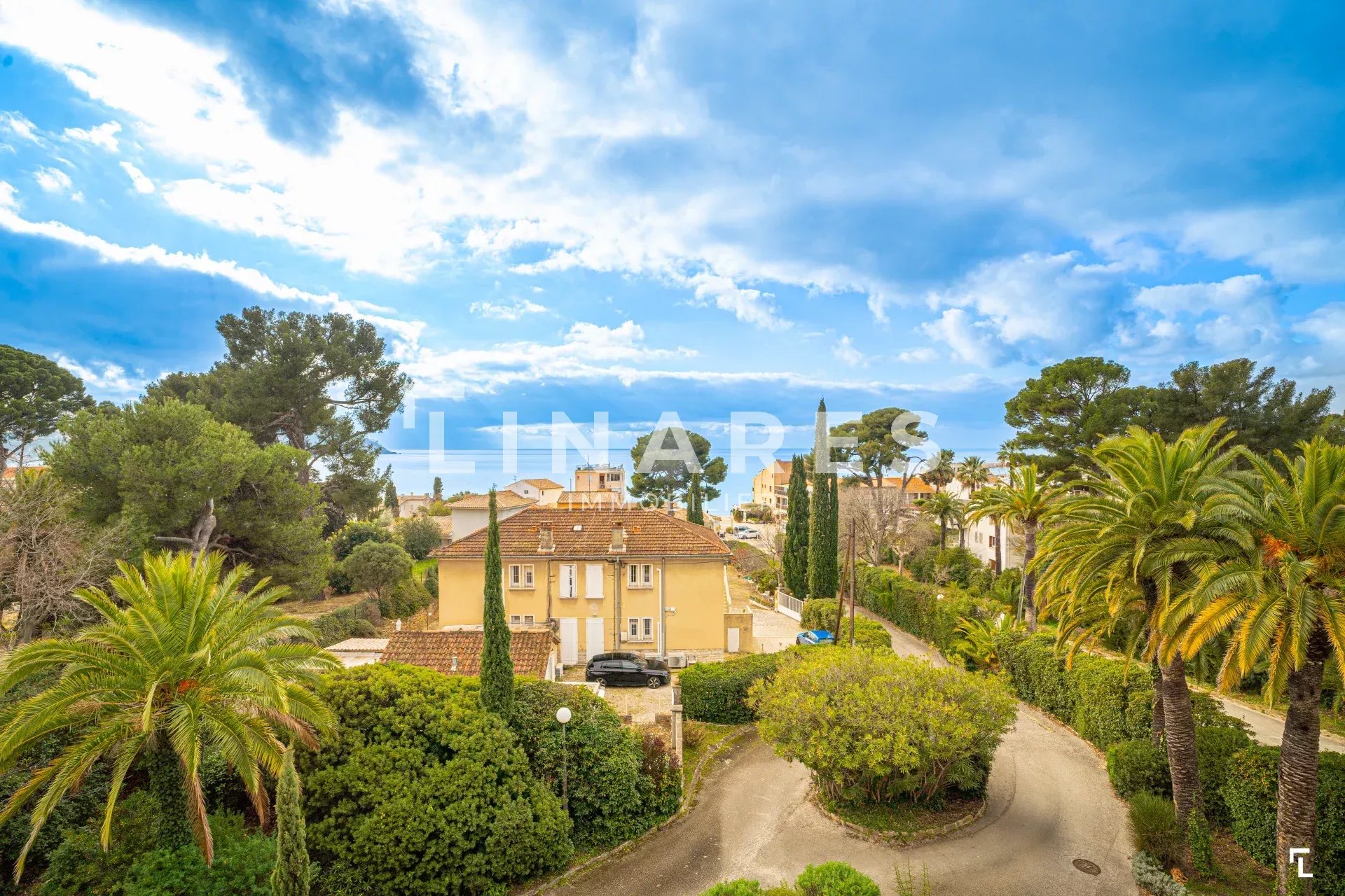 Sale Apartment Saint-Cyr-sur-Mer