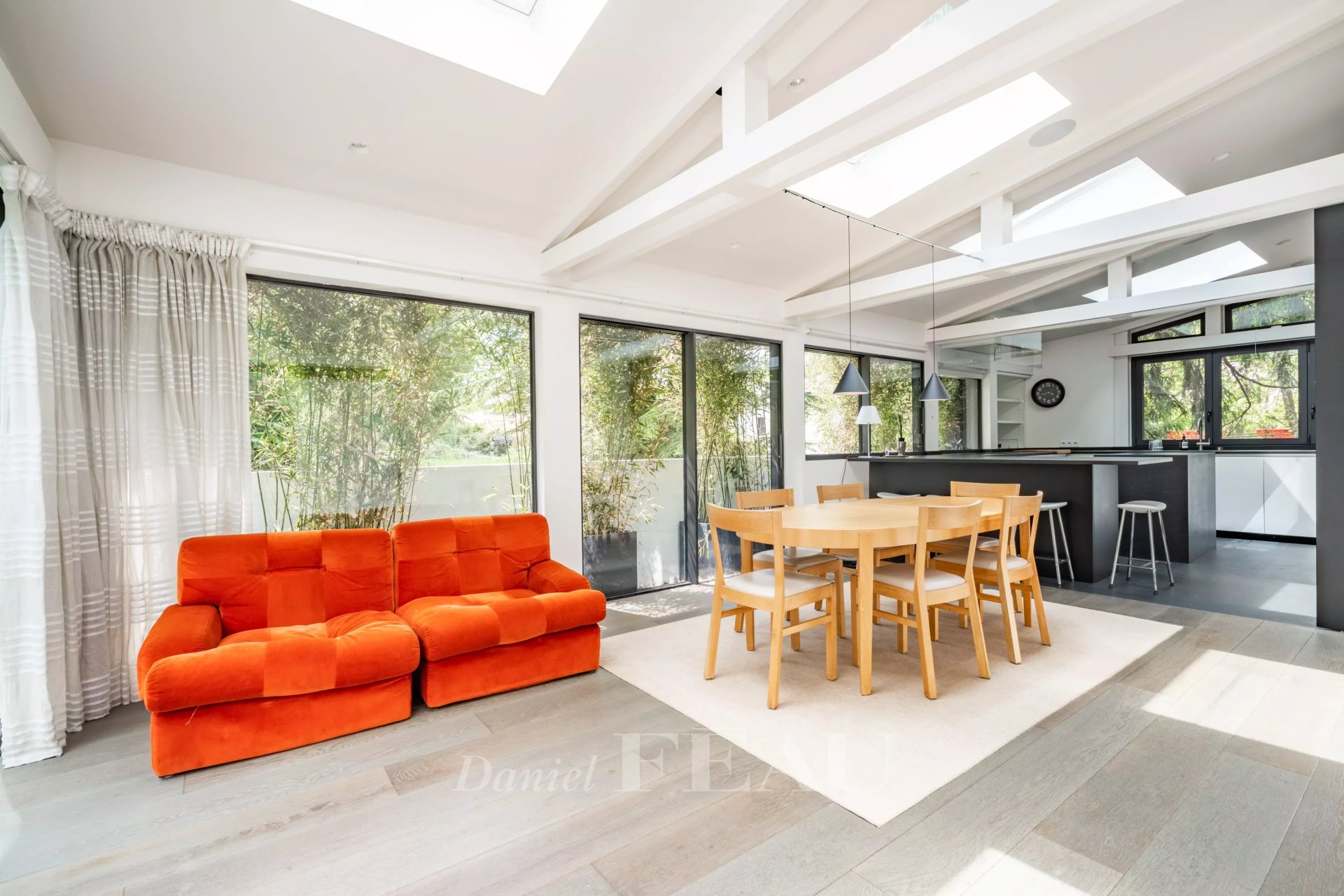 5 Bedroom Villa/Townhouse's Image 3