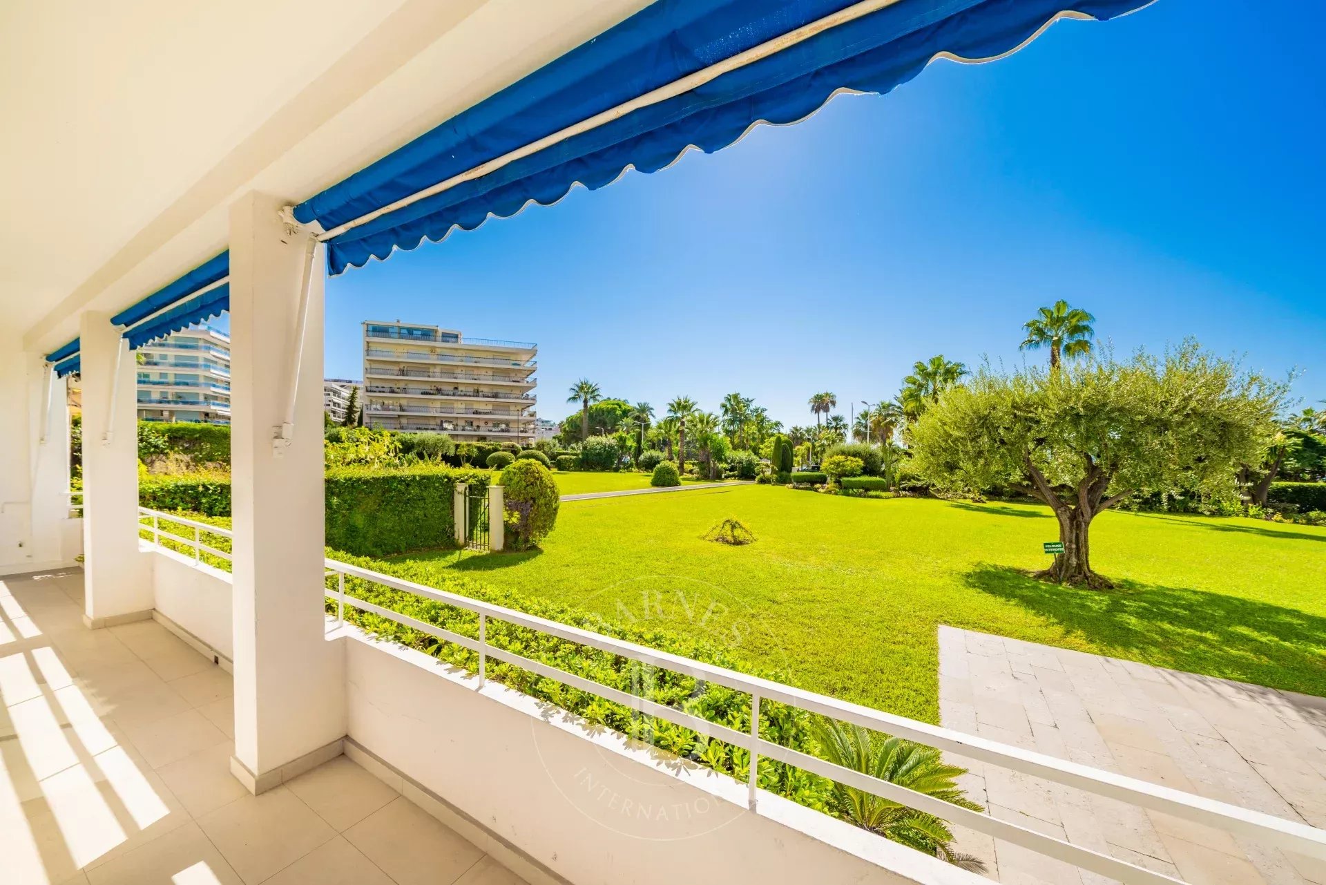 Daire Cannes - picture 10