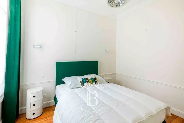 Daire Paris 9ème - picture 4