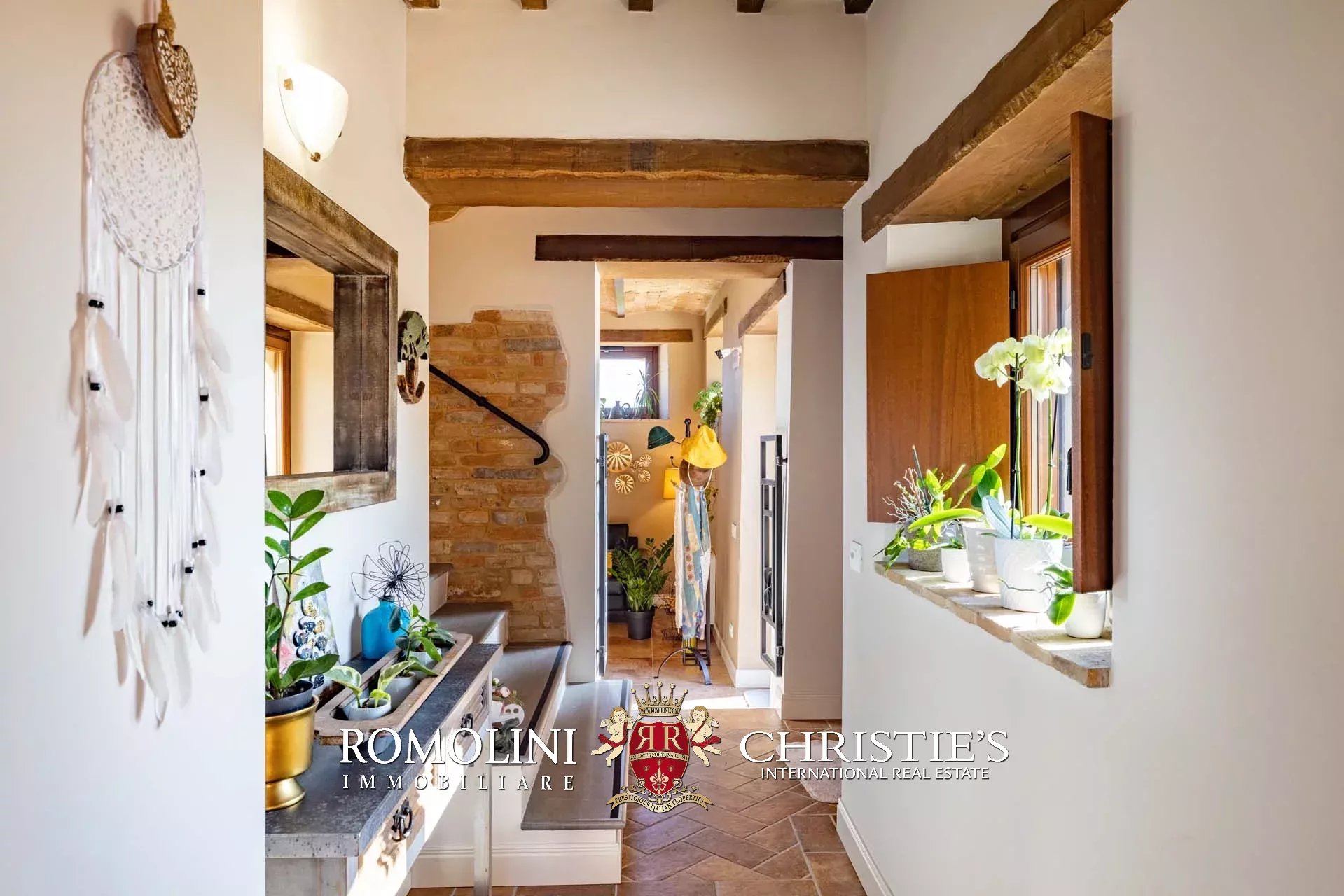 9 Bedroom Villa/Townhouse's Image 68