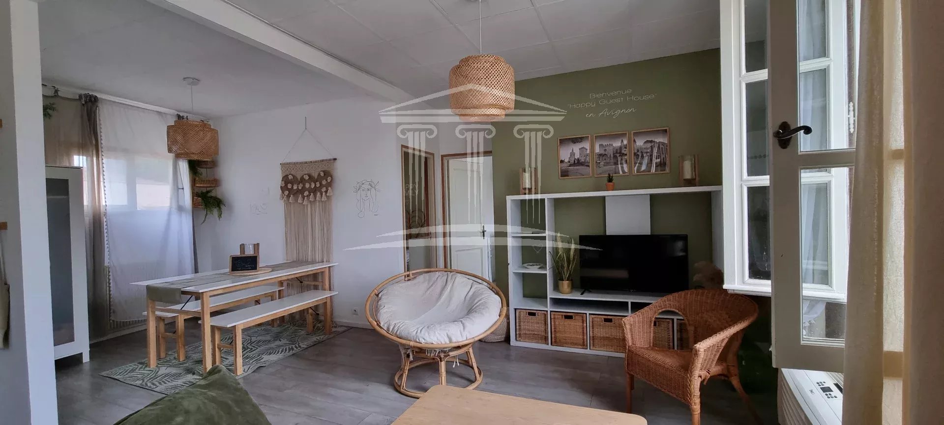 Agence immobilière de 
