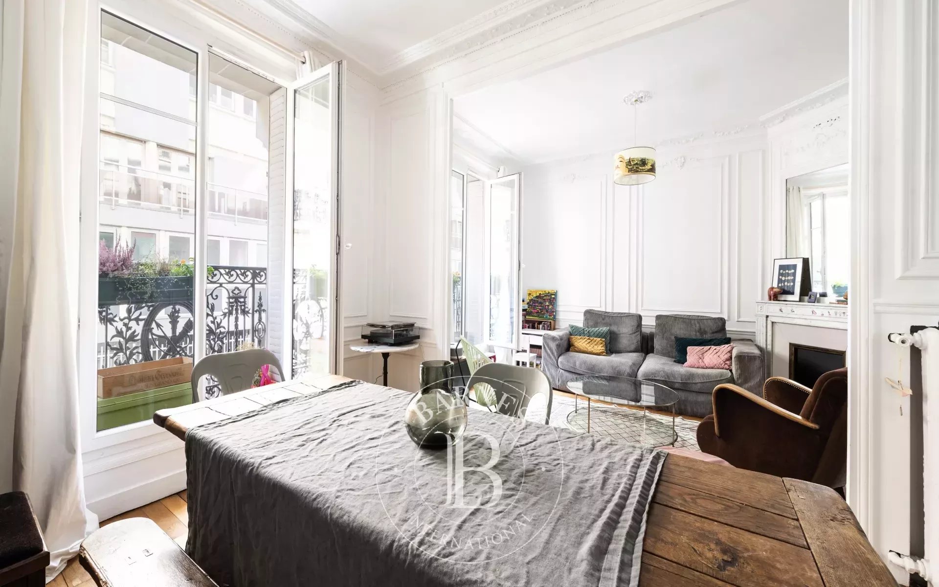 Daire Paris 9ème - picture 5