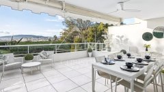 Superb contemporary 3-room apartment near the city center — photo 2 of 7