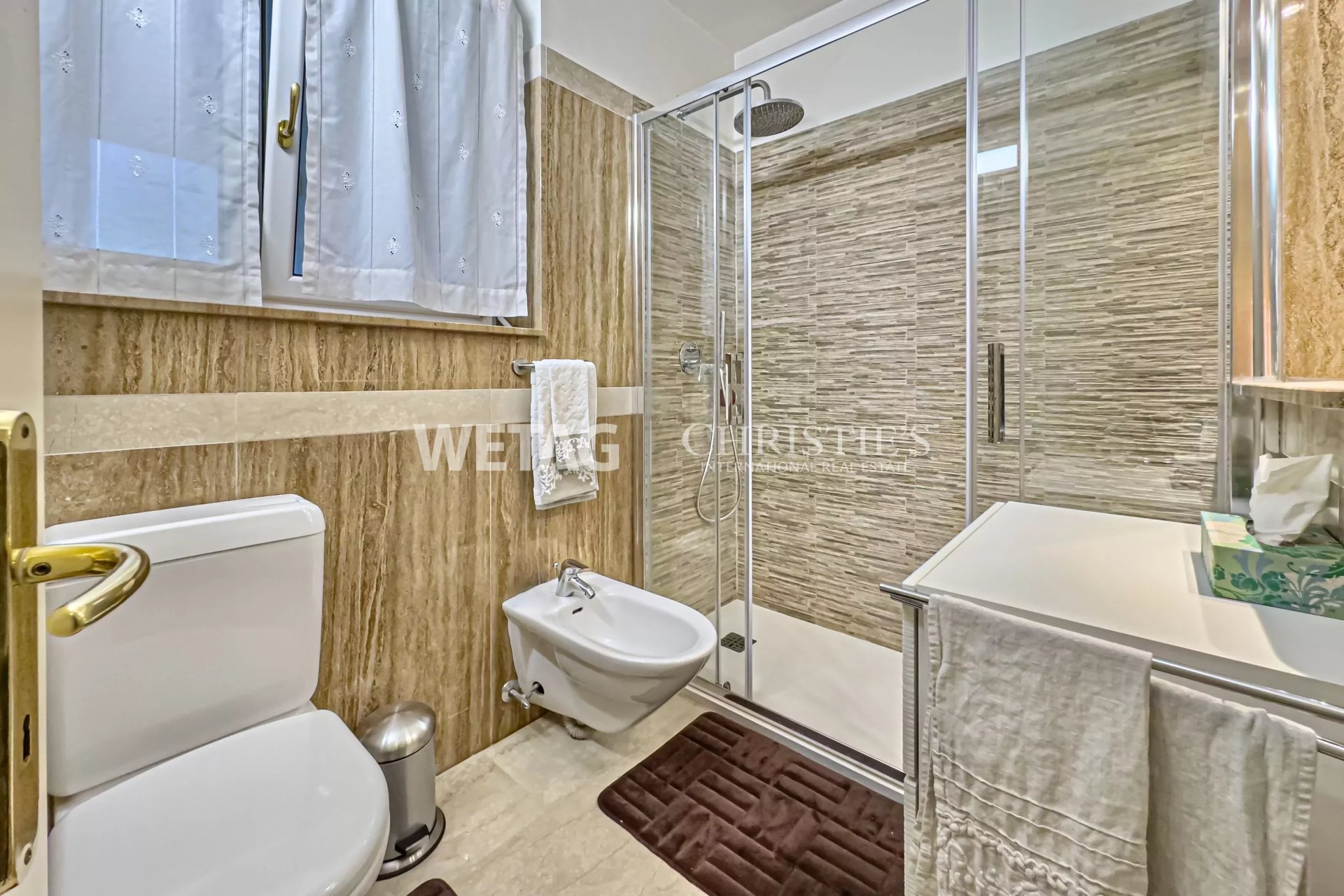 3 Bedroom Apartment/Flat's Image 7