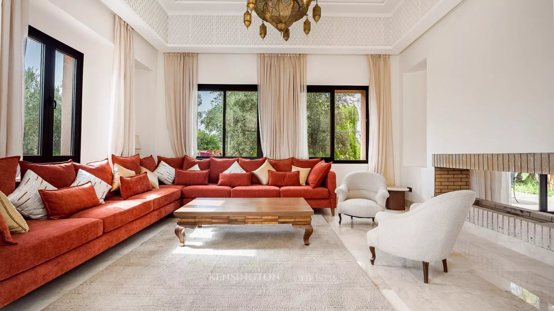 6 Bedroom Villa/Townhouse's Image 4
