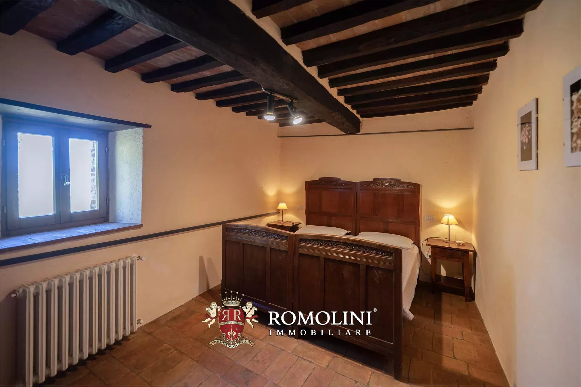 8 Bedroom Villa/Townhouse's Image 26