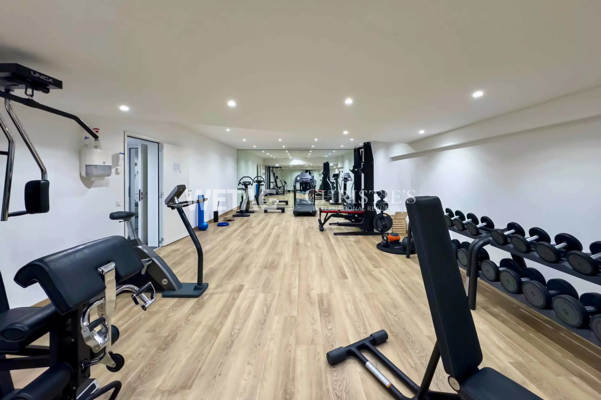 1 Bedroom Apartment/Flat's Image 6