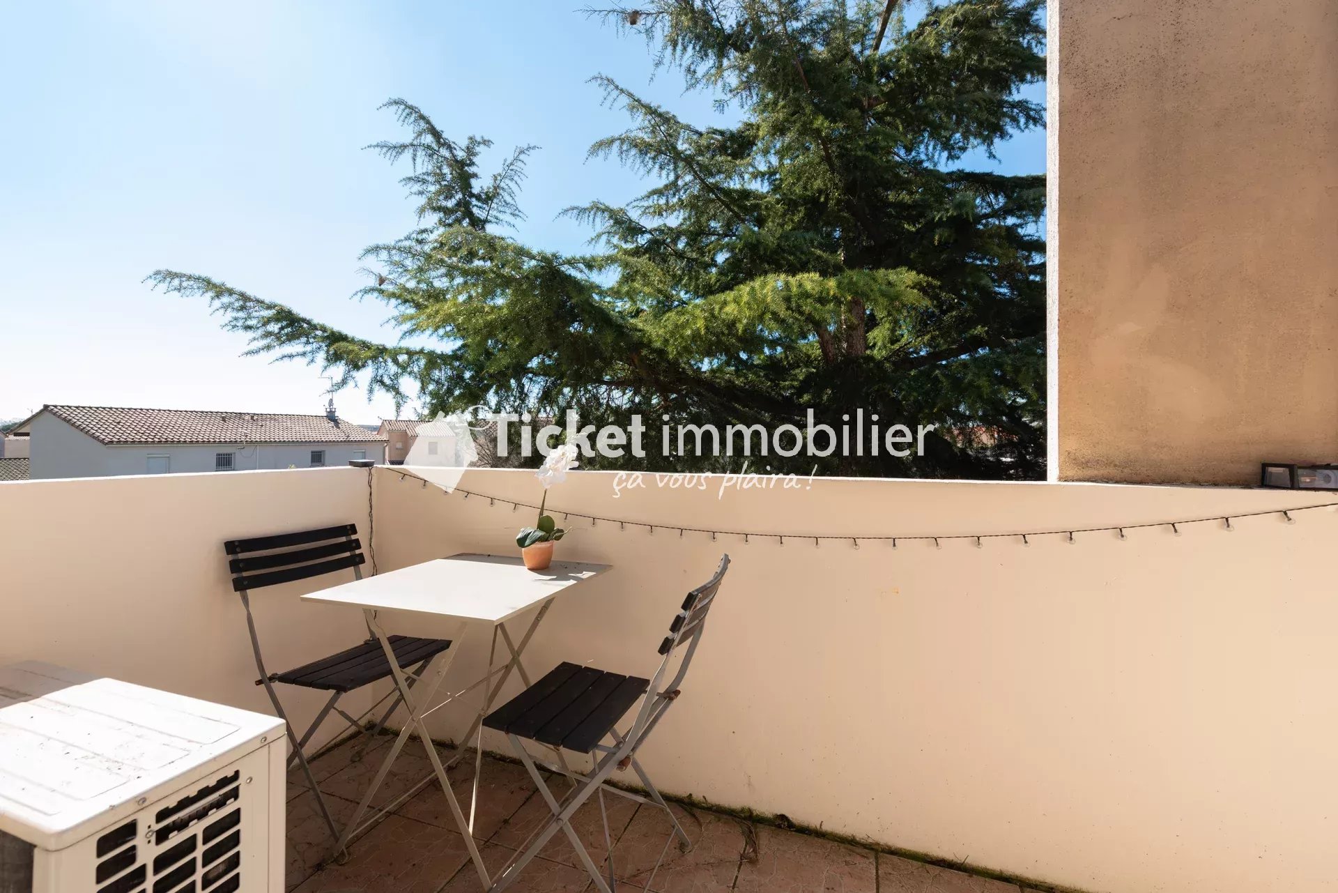 APPARTEMENT T2 45m2 BORDEROUGE - ENTIÈREMENT RÉNOVÉ - CLIMATISATION - BALCON - PARKING PRIVATIF ETC ... — photo 12