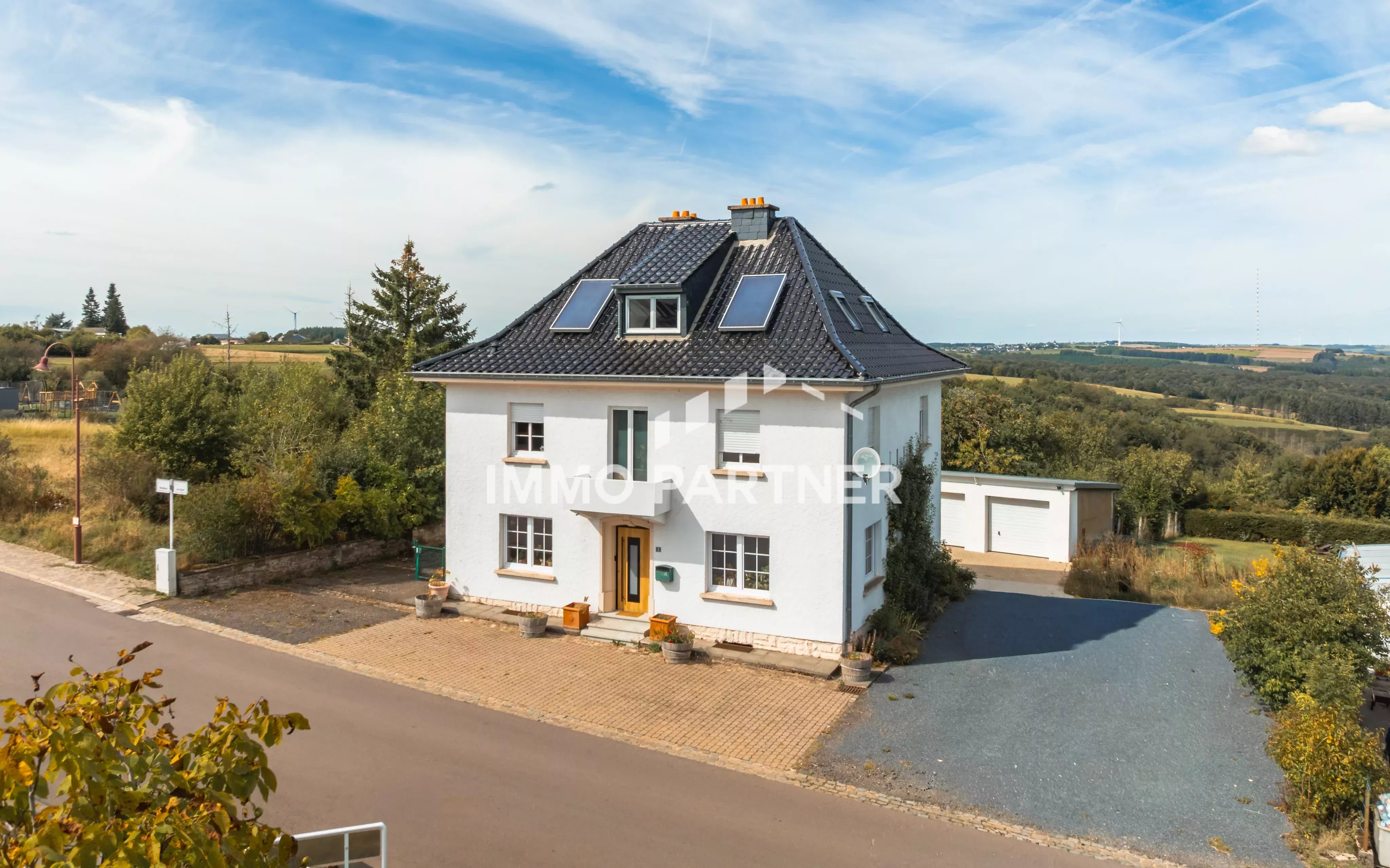 Maison spacieuse et moderne