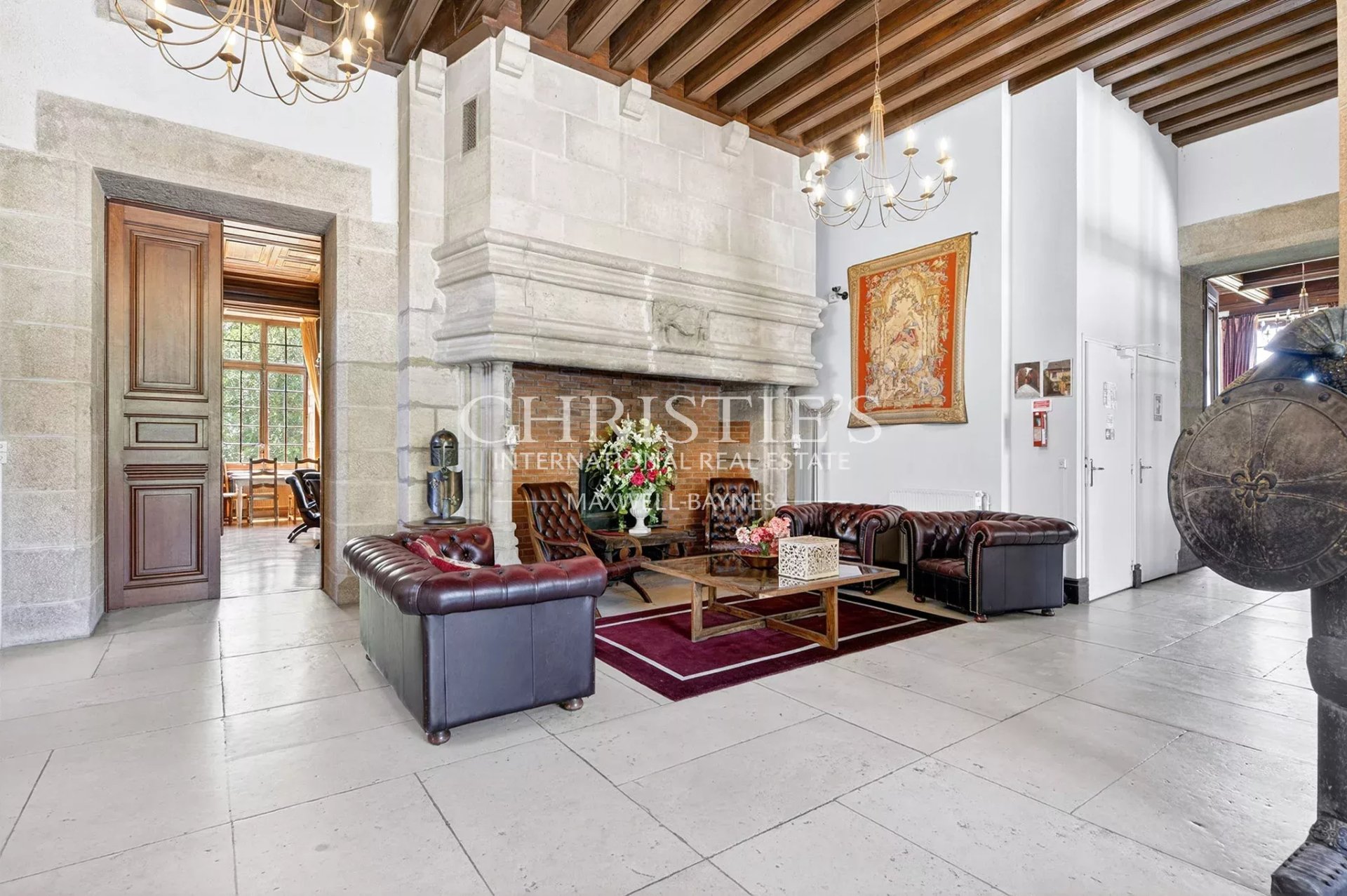38 Bedroom Chateau's Image 38