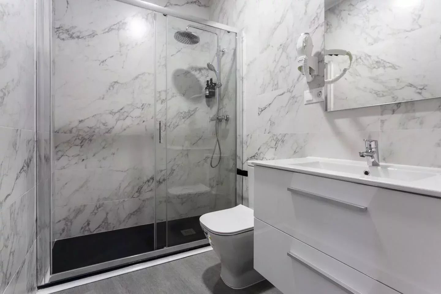 Madrid – Centro – Exclusive Renovated Apartment - picture 11