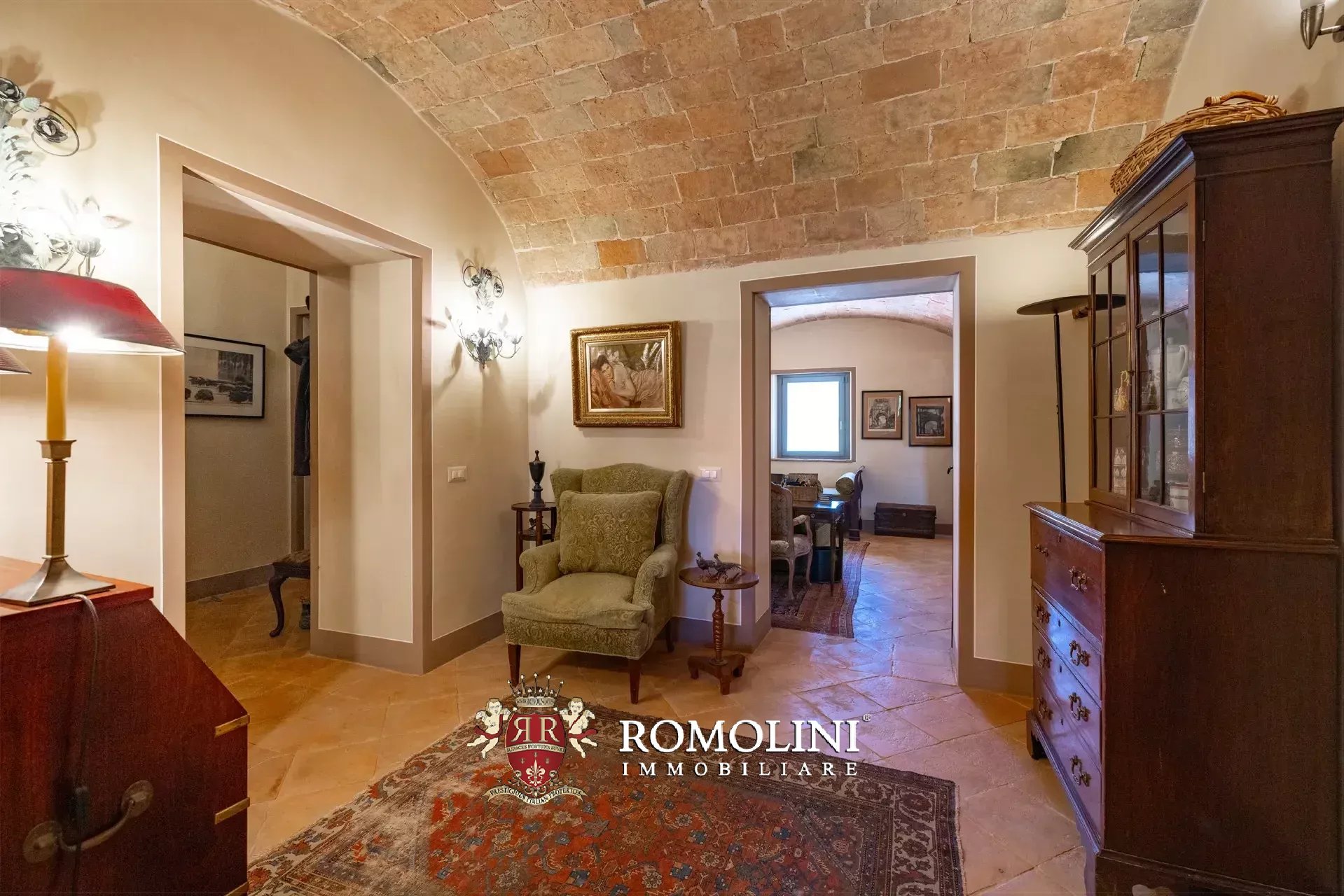 6 Bedroom Villa/Townhouse's Image 85